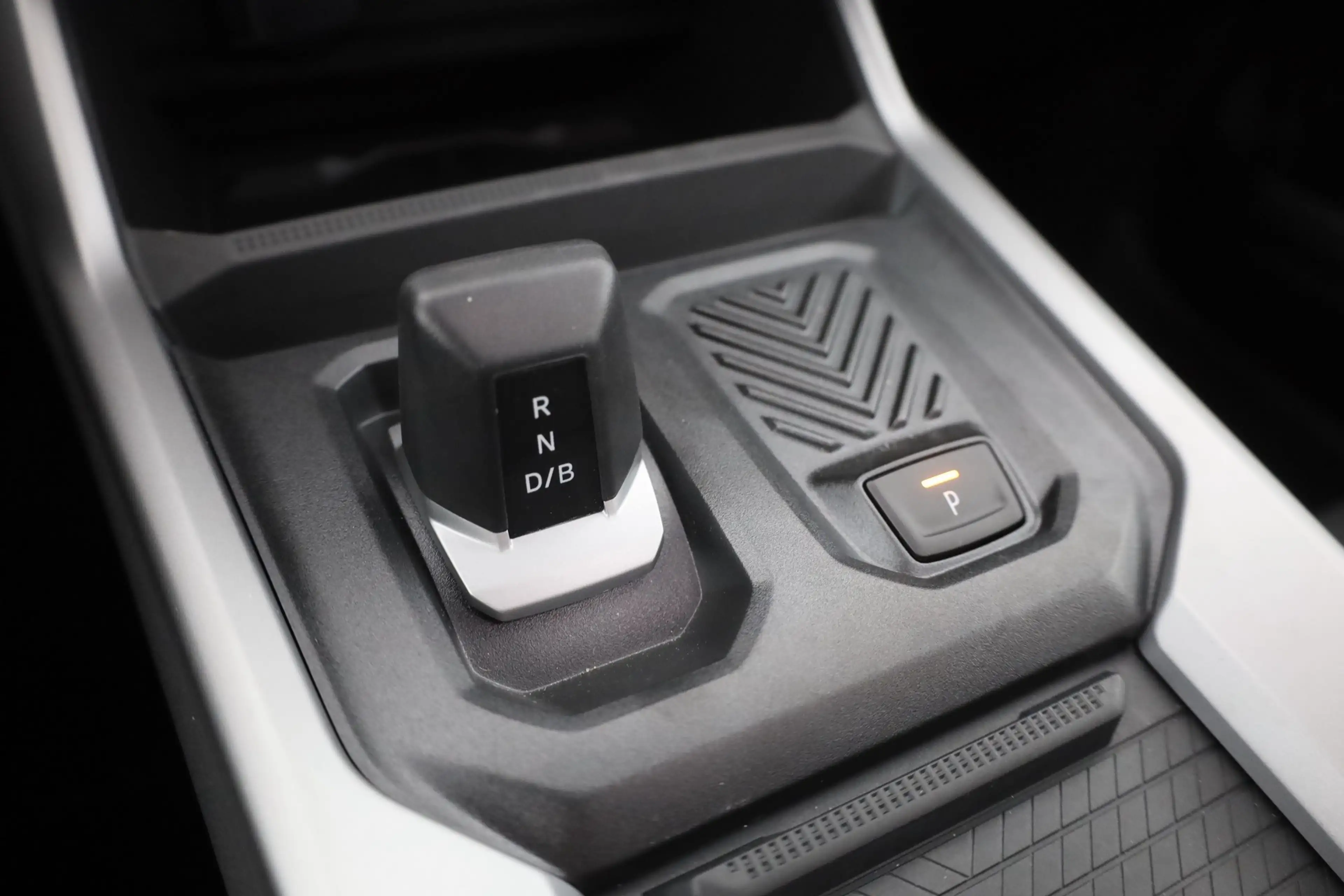 Dacia Bigster Journey HEV 155 Aut. LED ACC Navi 360° — photo 13