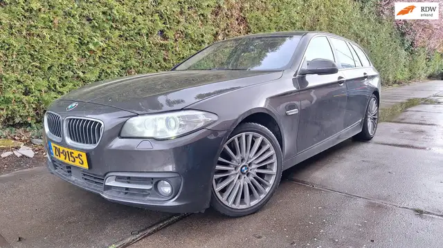 BMW 535 5-serie Touring 535xd High Executive