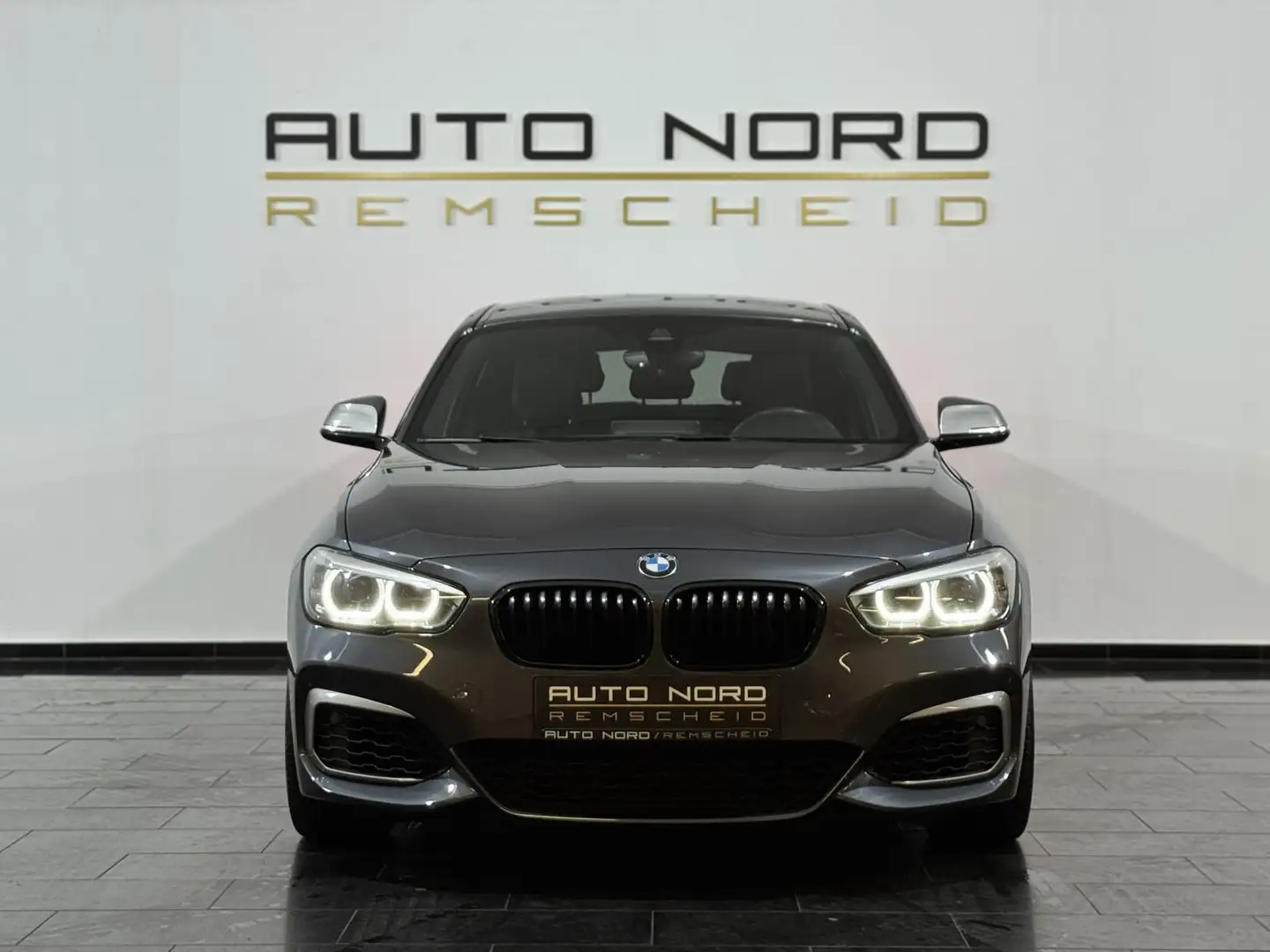 BMW 140 xDrive Special Edition*Kamera*H&K*Leder* Grau - 2