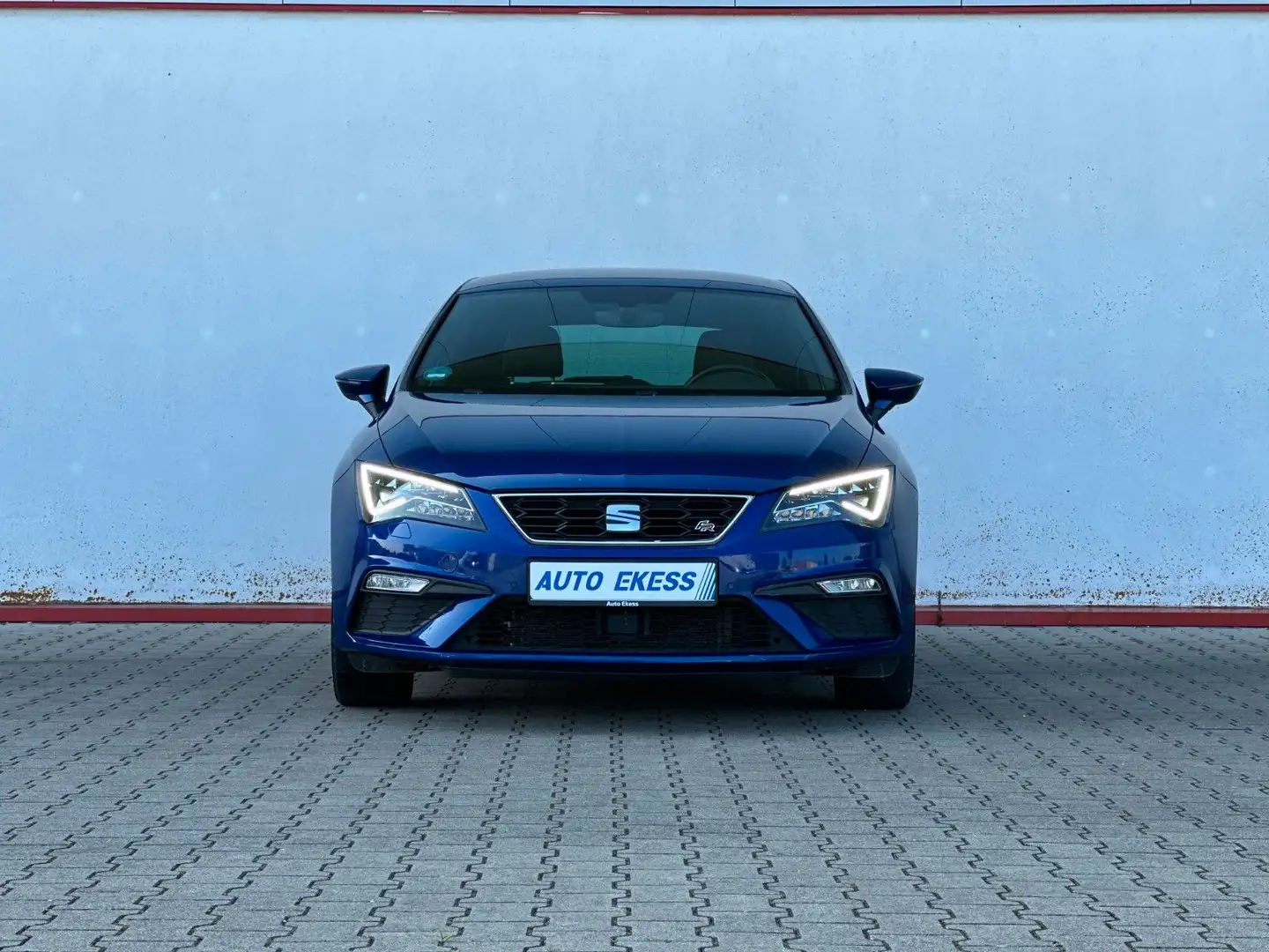 SEAT Leon FR 1.8TSI LED*KAM*TEMP* Bleu - 2