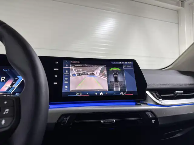 BMW 2 Series view 14