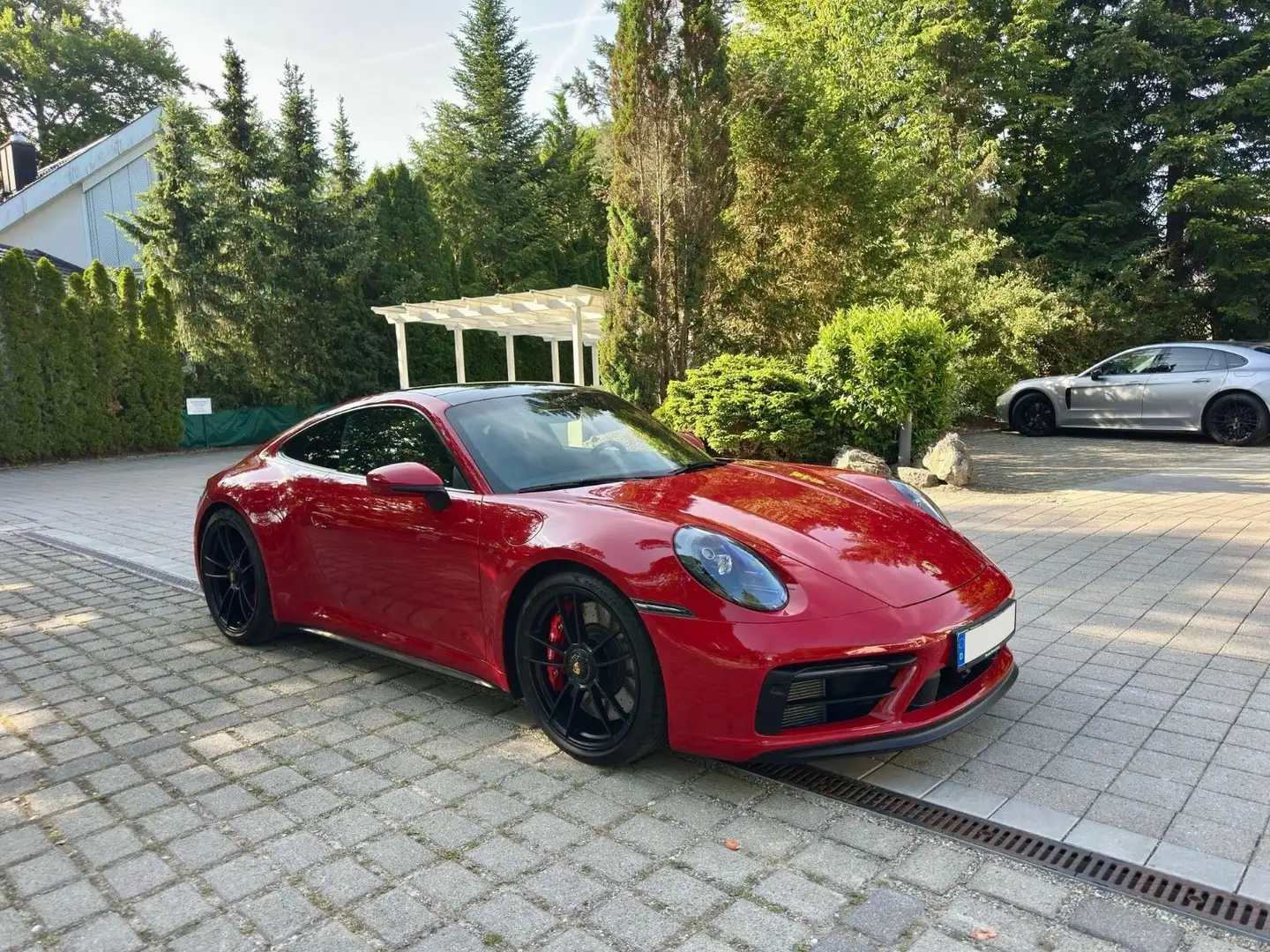 Porsche 992 911Carrera*4GTS* elegant-zeitlos-KARMINROT-voll Rood - 1