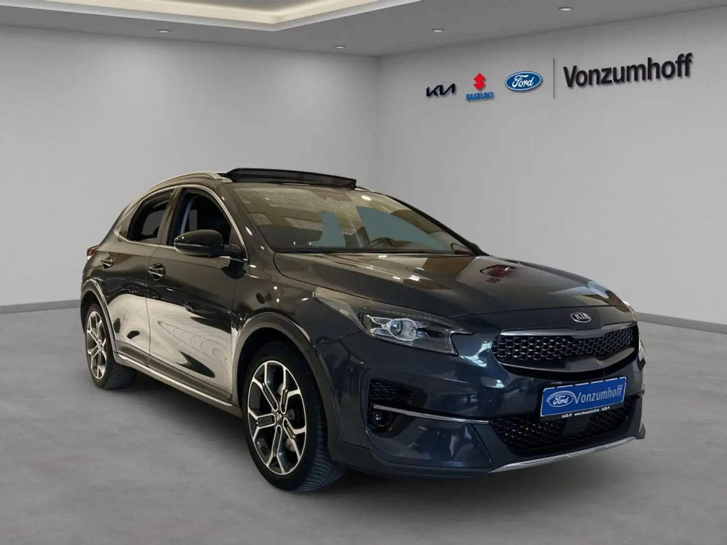 Kia XCeed 1.6 T-GDI OPF SPIRIT Schwarz - 2