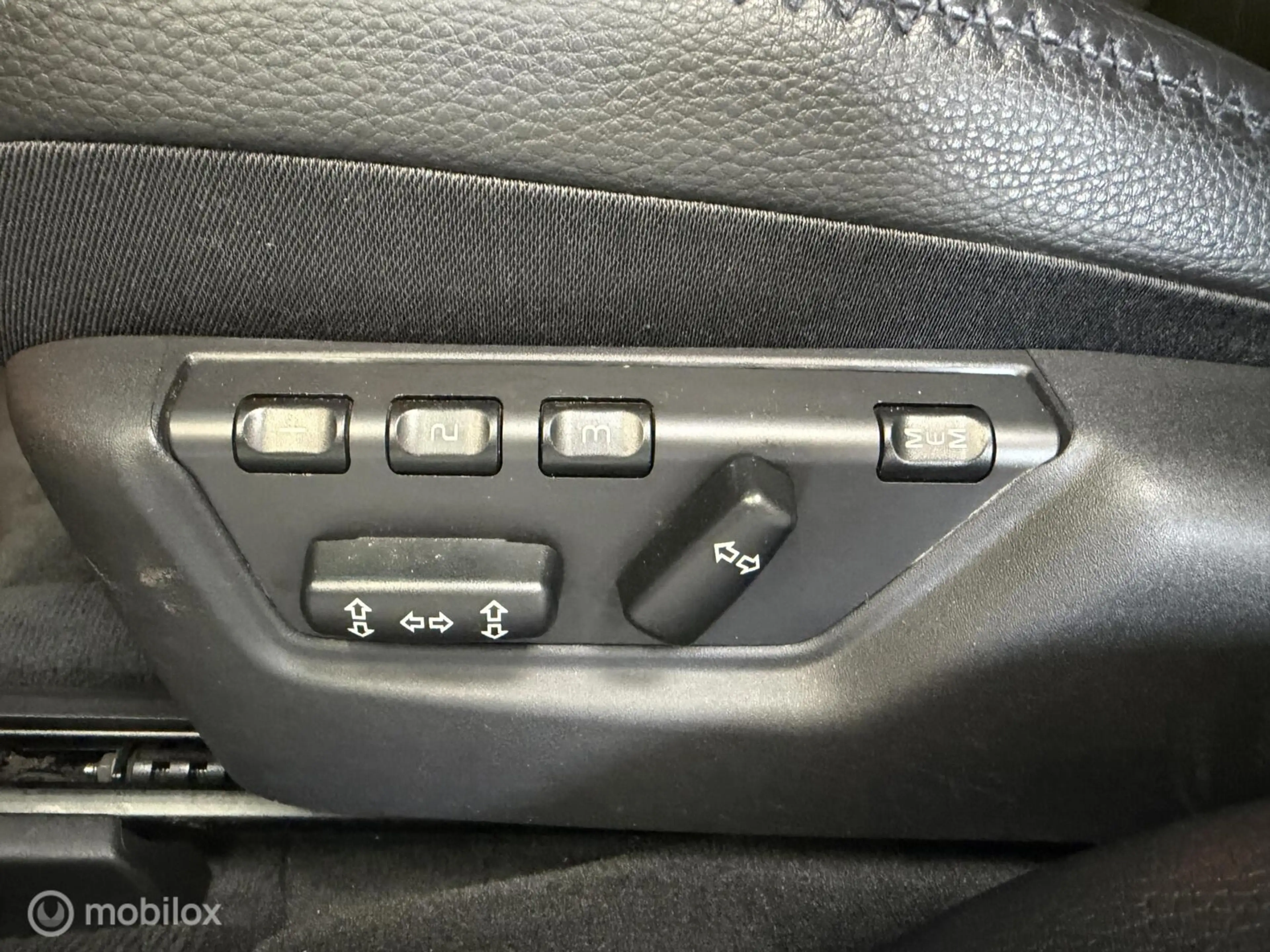 Volvo XC70 2.5 T Summum NL-AUTO / 1E-EIGENAAR / AUTOMAAT — photo 6