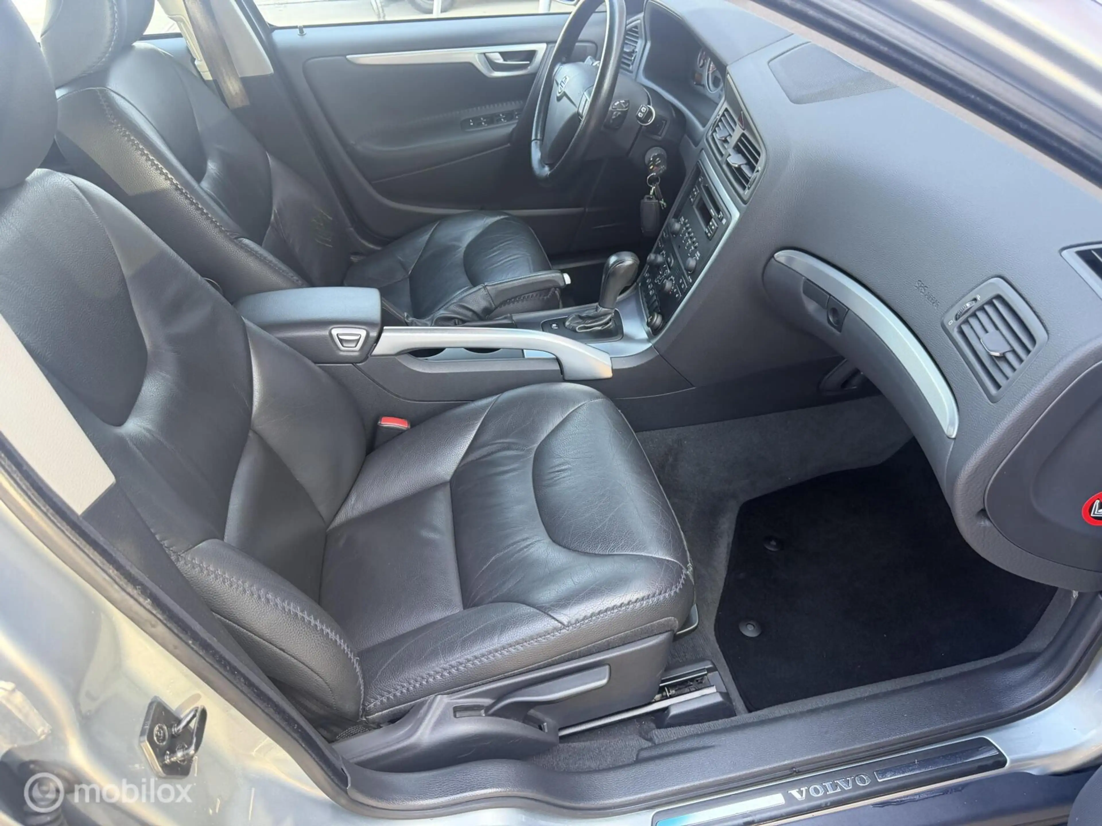 Volvo XC70 2.5 T Summum NL-AUTO / 1E-EIGENAAR / AUTOMAAT — photo 14