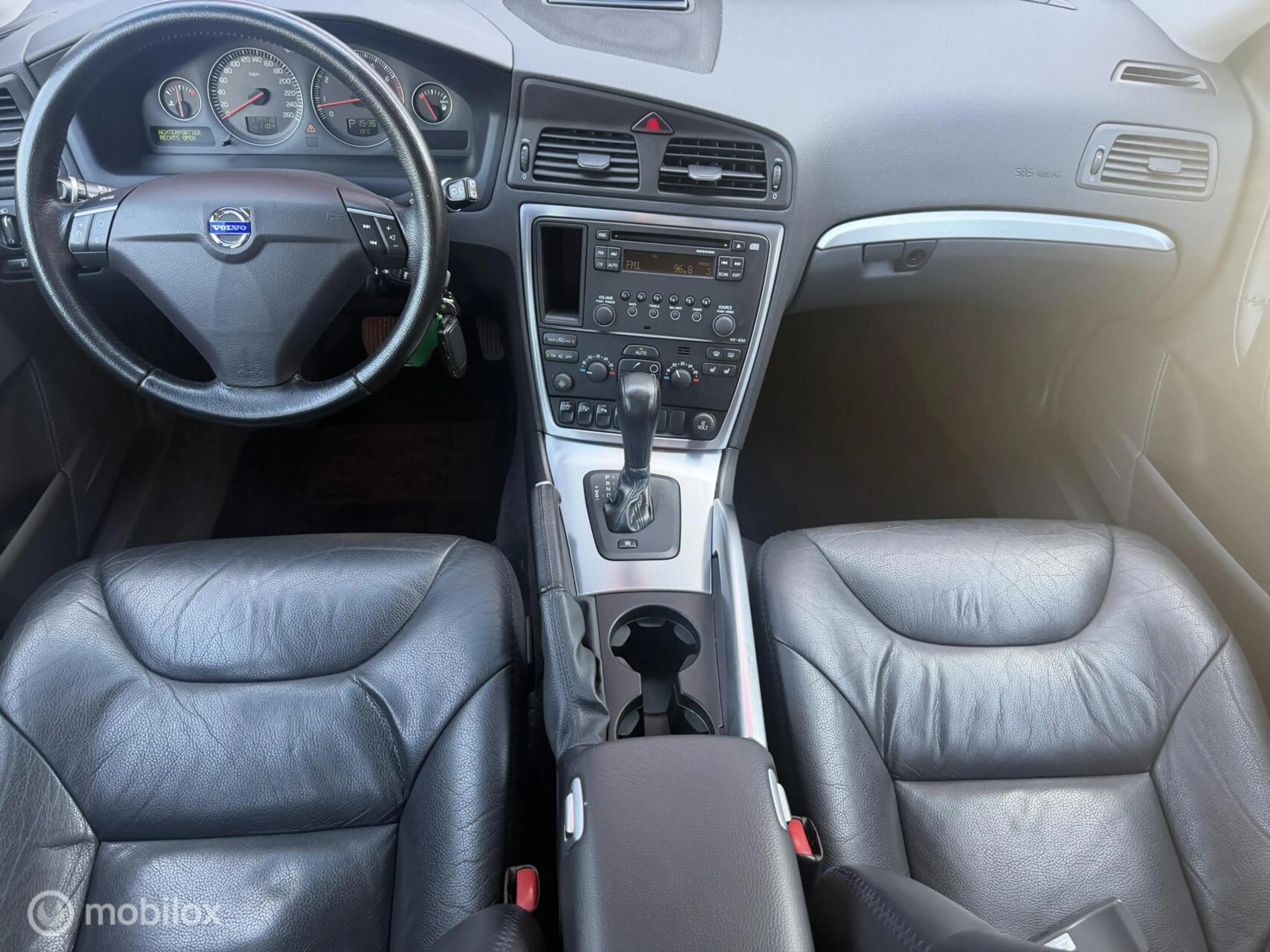 Volvo XC70 2.5 T Summum NL-AUTO / 1E-EIGENAAR / AUTOMAAT — photo 3