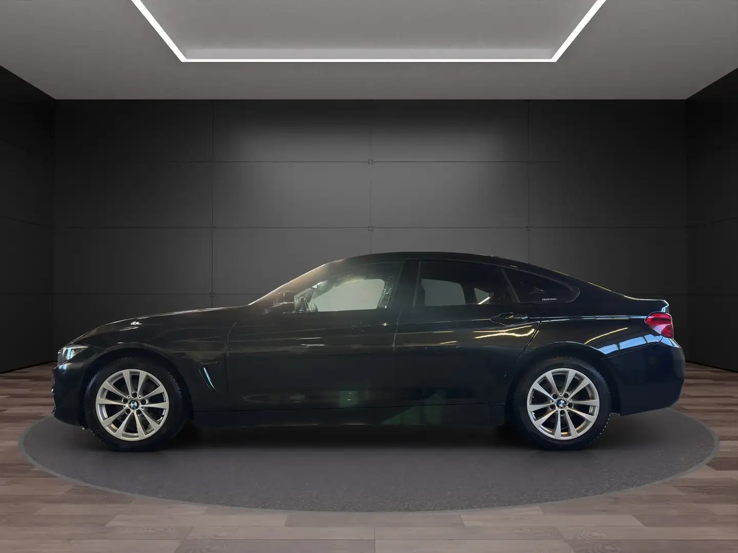 BMW 420 420 d Gran Coupe Advantage Schwarz - 2