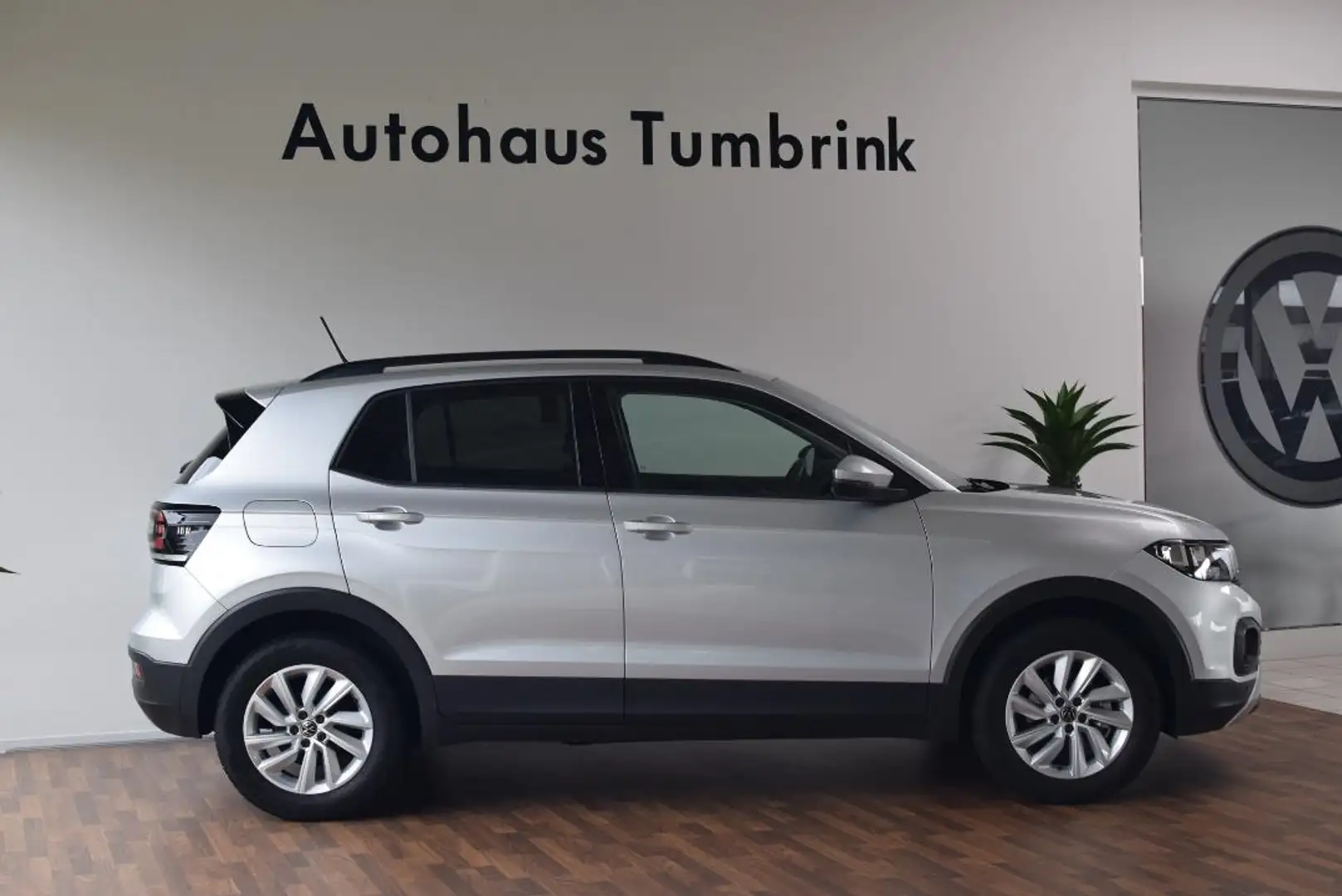Volkswagen T-Cross Life TSI Navi PDC AppConnect Silber - 2