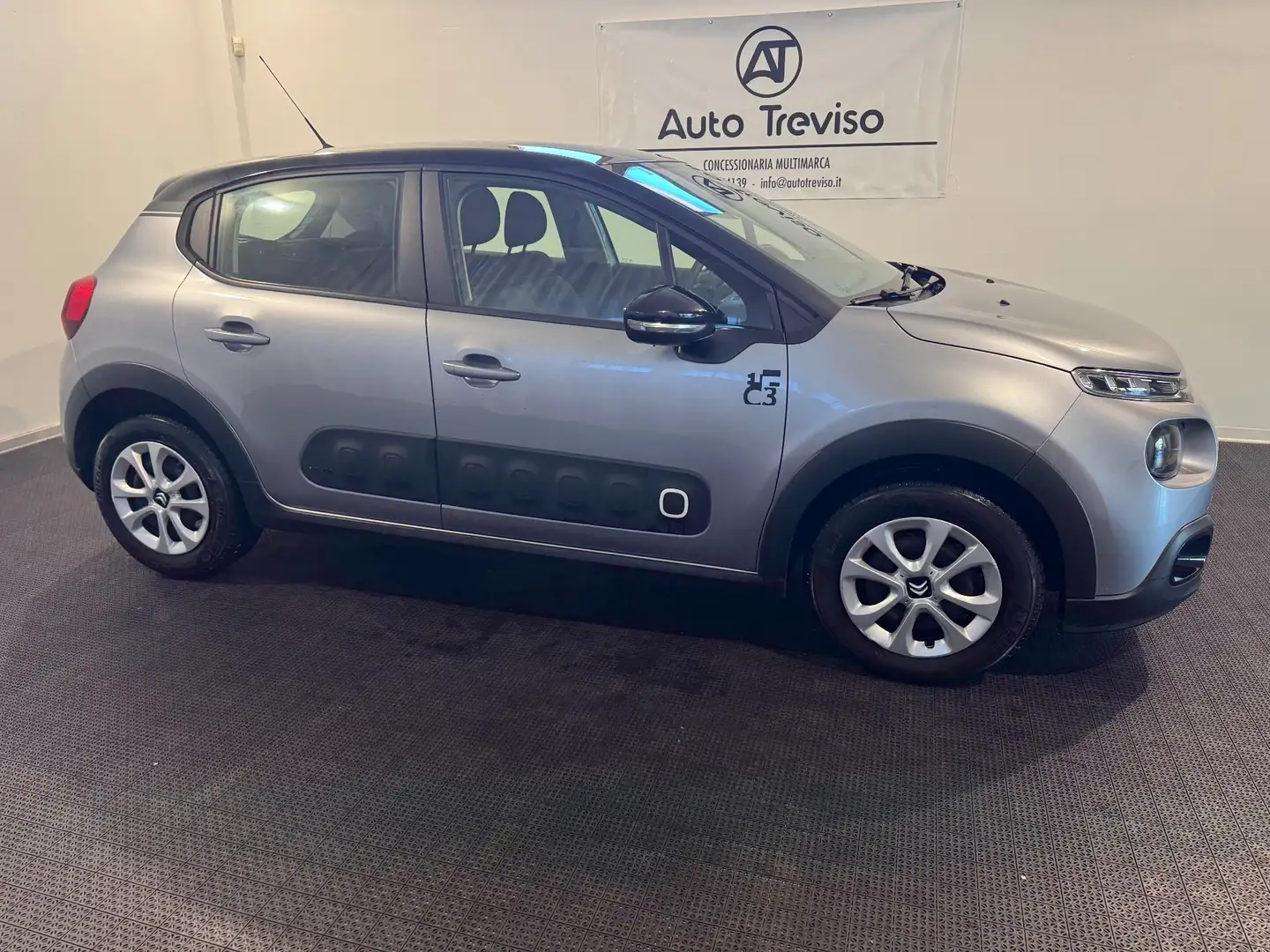 Citroen C3 C3 PureTech 82 S&S Shine Gris - 2