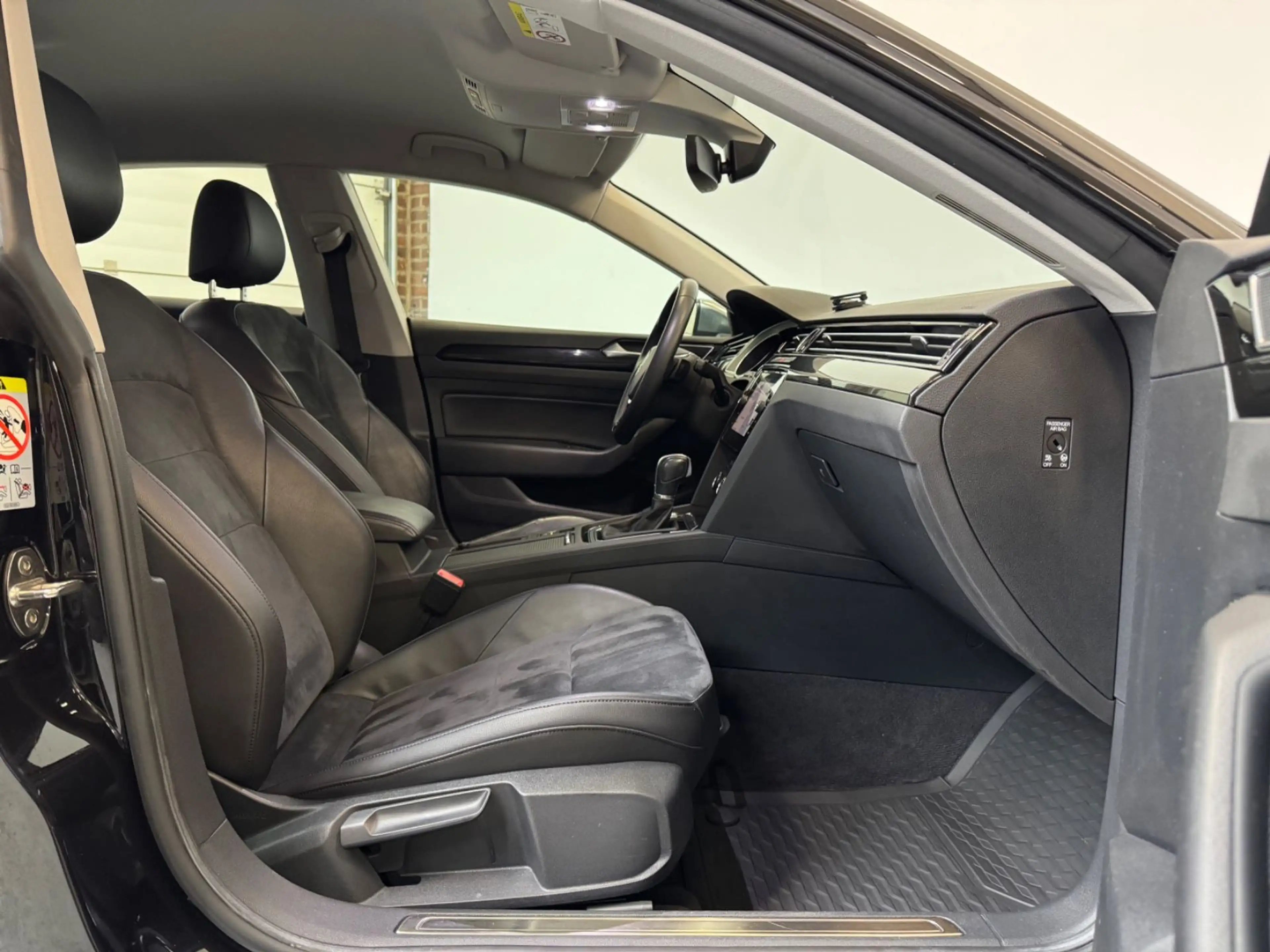 Volkswagen Arteon 2.0 TSI DSG/ACC/Massage/Spurhalte/LED — photo 15