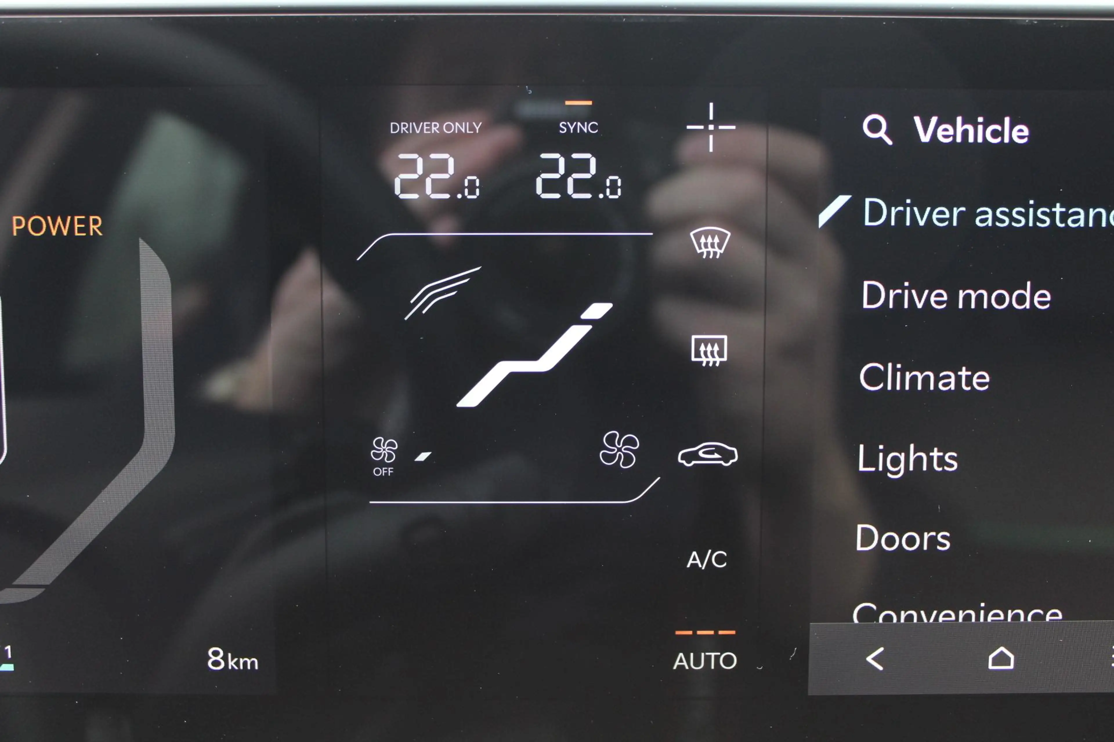 Kia EV4 Air 58.3 kWh DIRECT BESCHIKBAAR | Lichtmetalen vel — photo 14