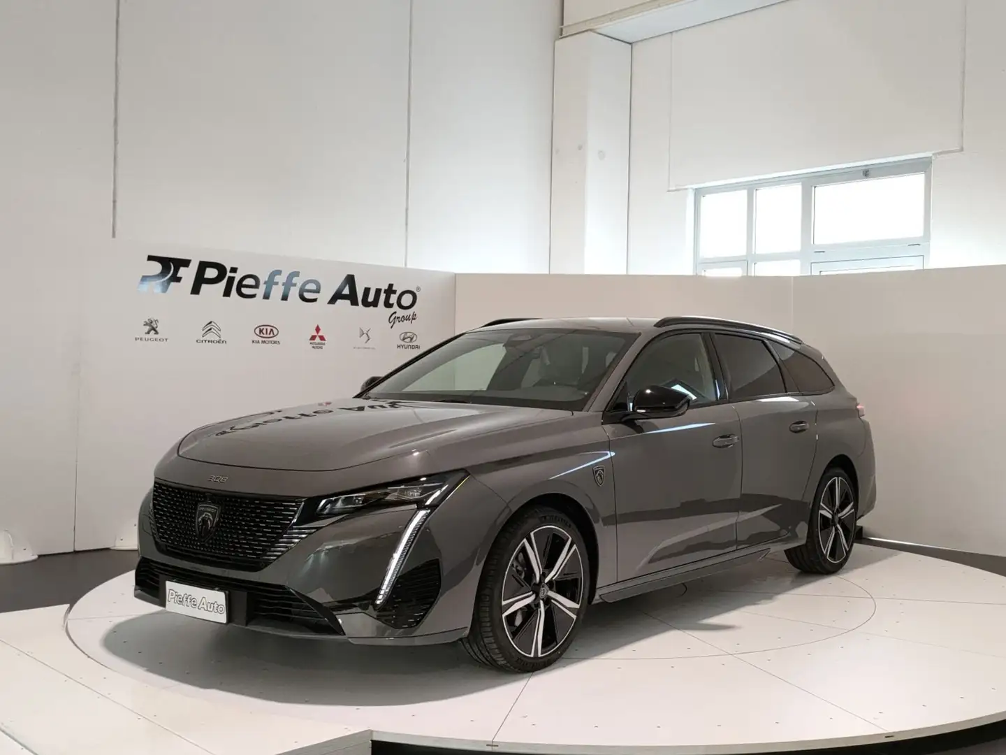 Peugeot 308 Nuova 308 SW - BlueHDi 130 EAT8 S&S GT Grigio - 1