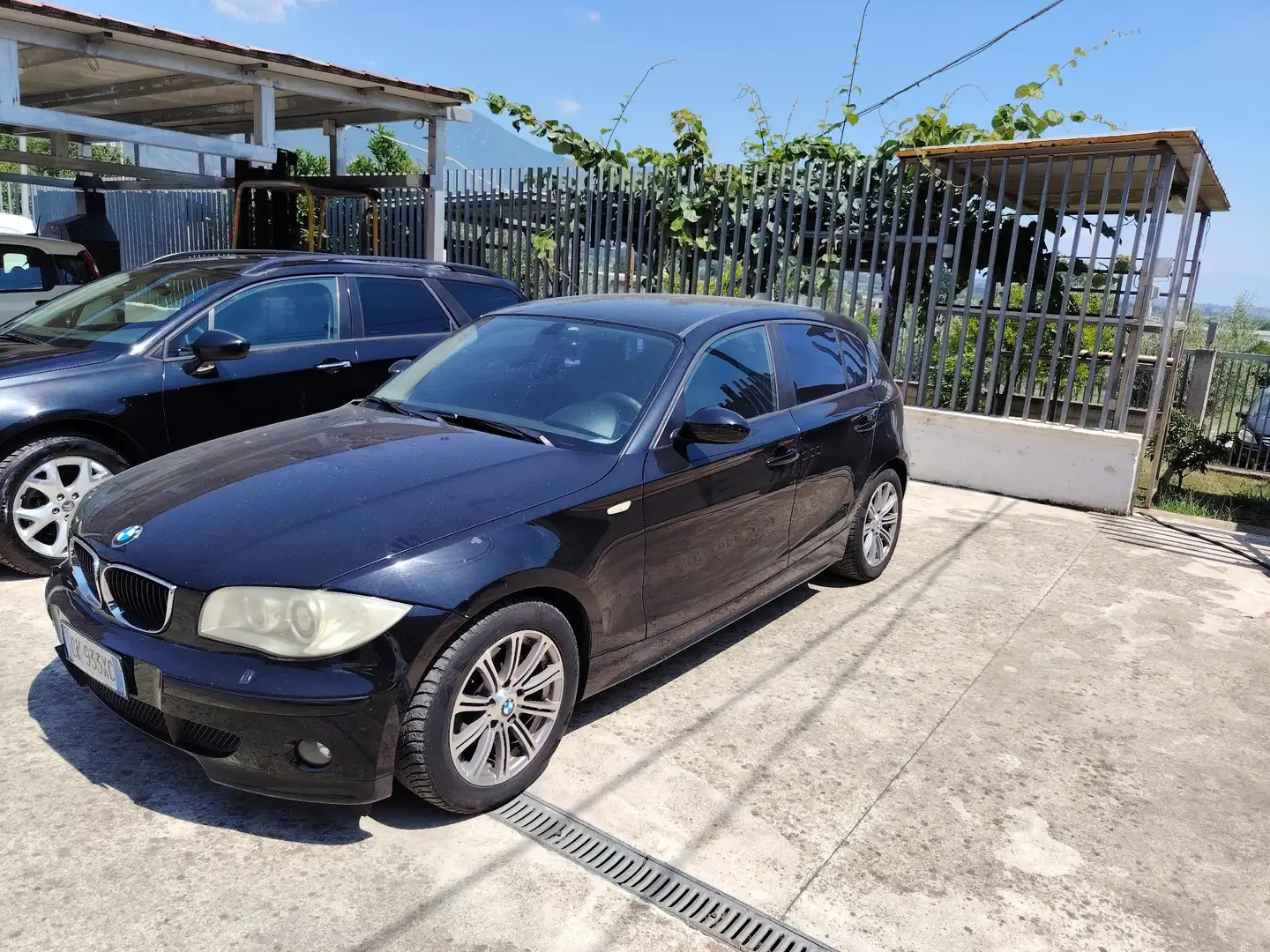 BMW 118 118d Futura dpf - 1