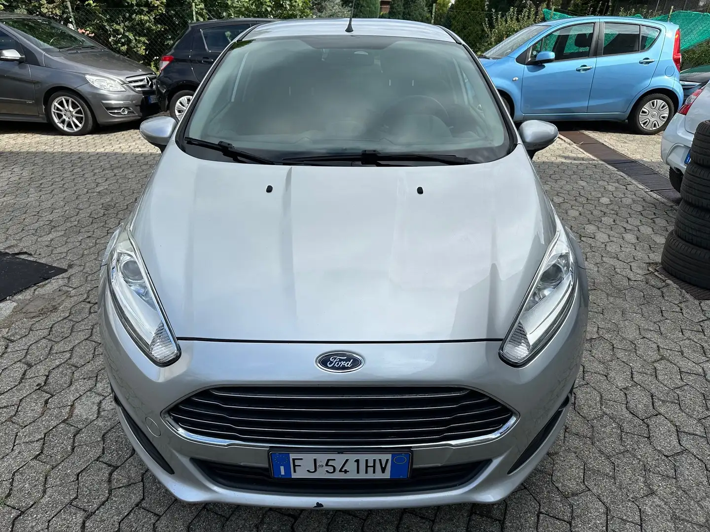 Ford Fiesta 1.5 TDCi Business 75CV*EURO6*NEOPATENTATI Argent - 2