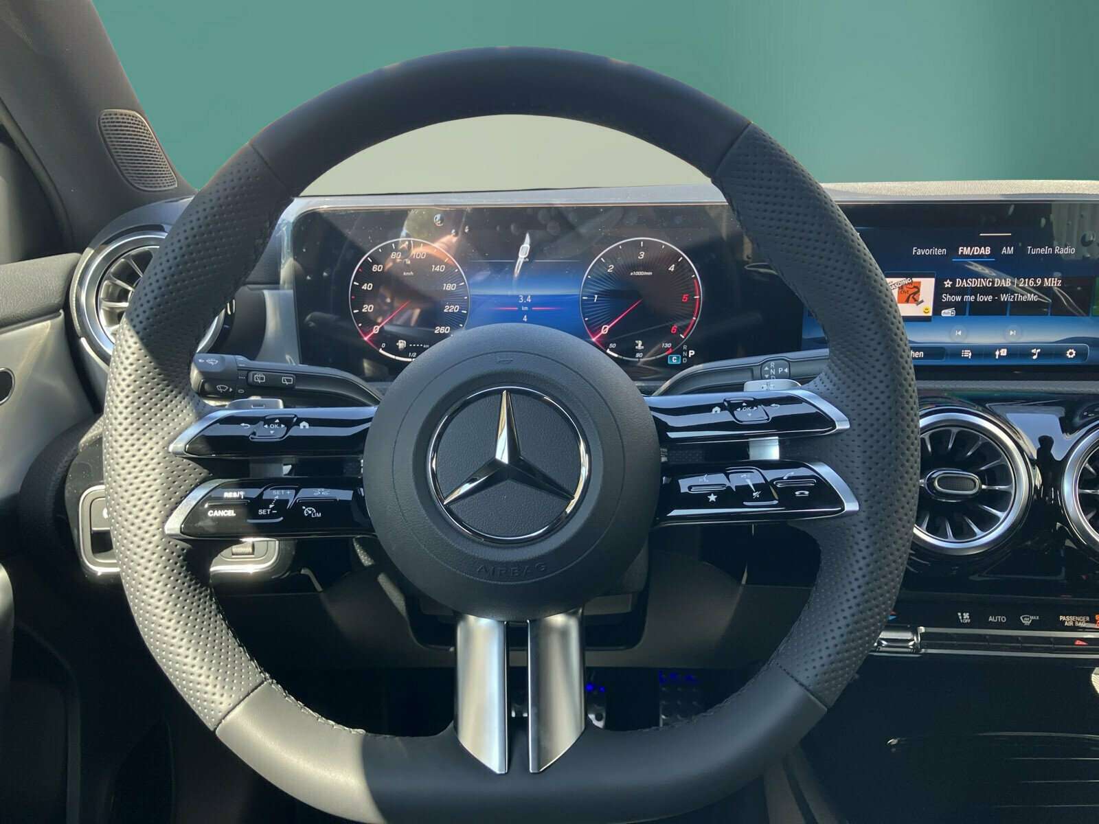 Mercedes-Benz A 200