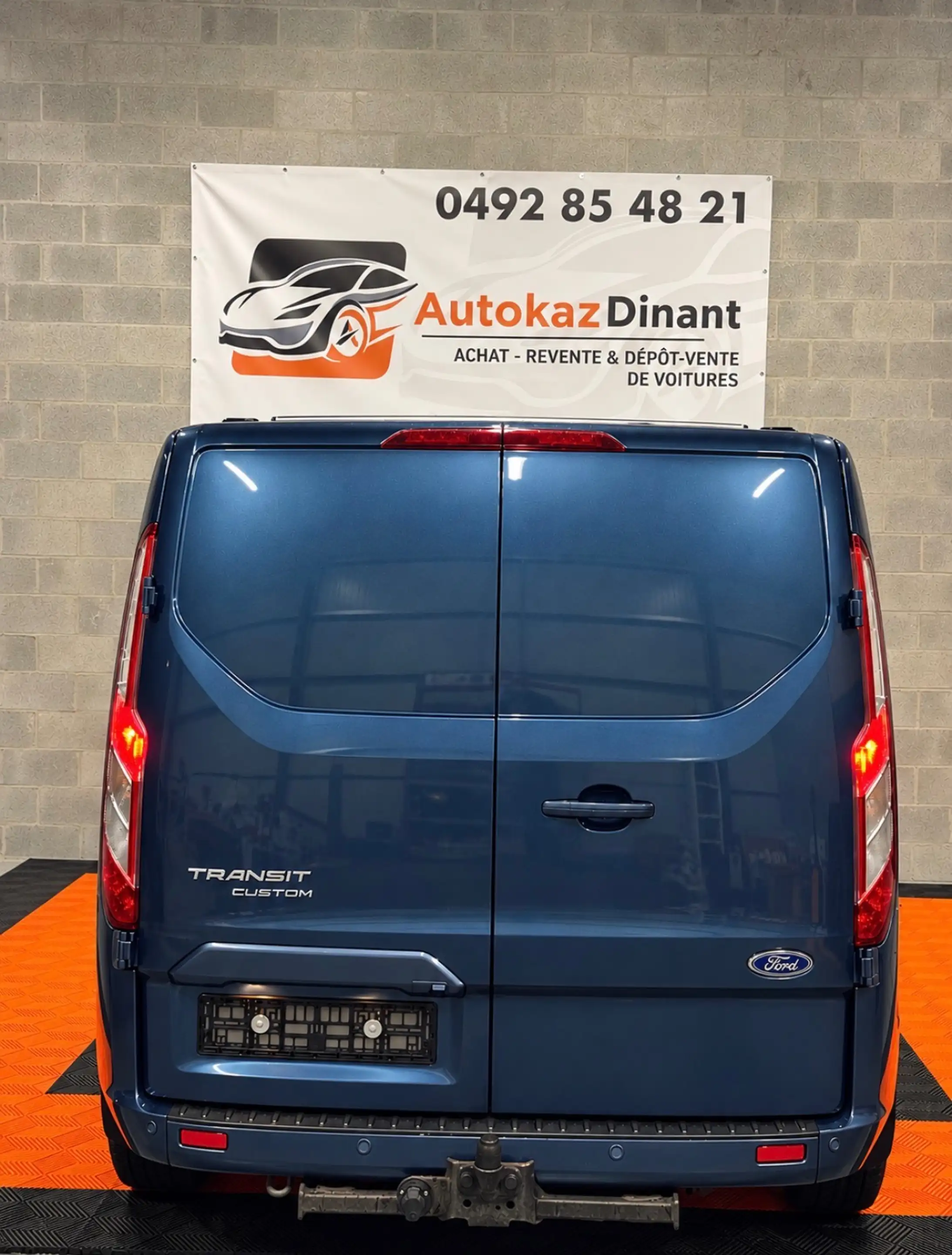Ford Transit Custom 2.0 TDCi L2H1 Limited Multi S/S (EU6.2) — photo 6