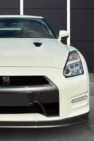 Nissan GT-R 3.8 V6 Black Edition Aut.