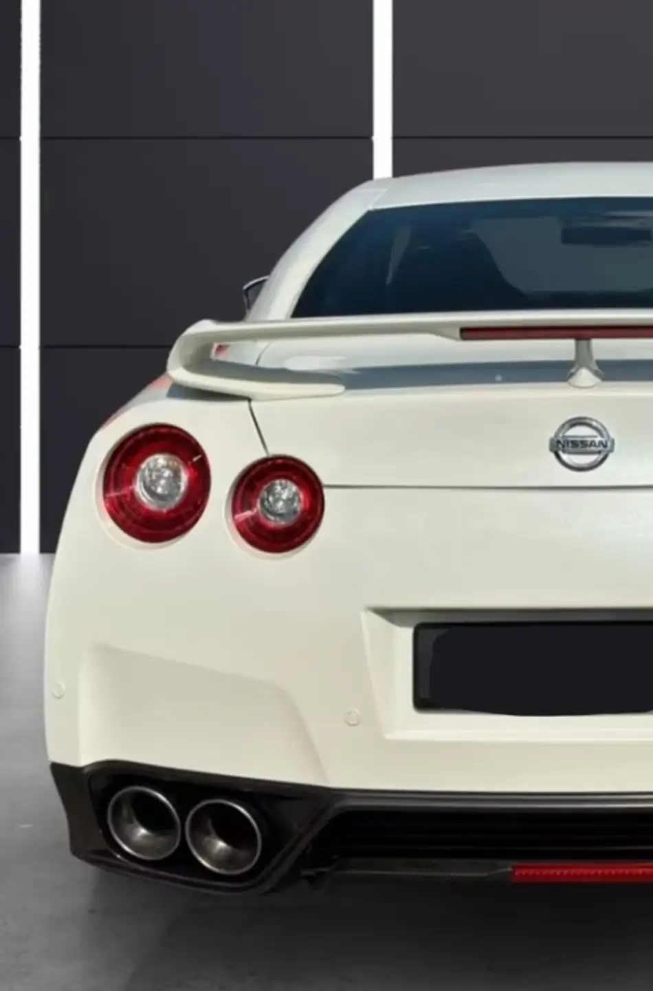 닛산 Nissan GT-R GT-R 2015 흰색 사진 2