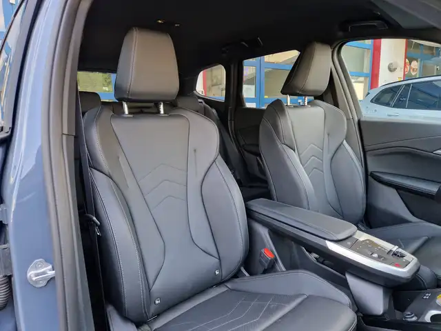 BMW X1 view 9