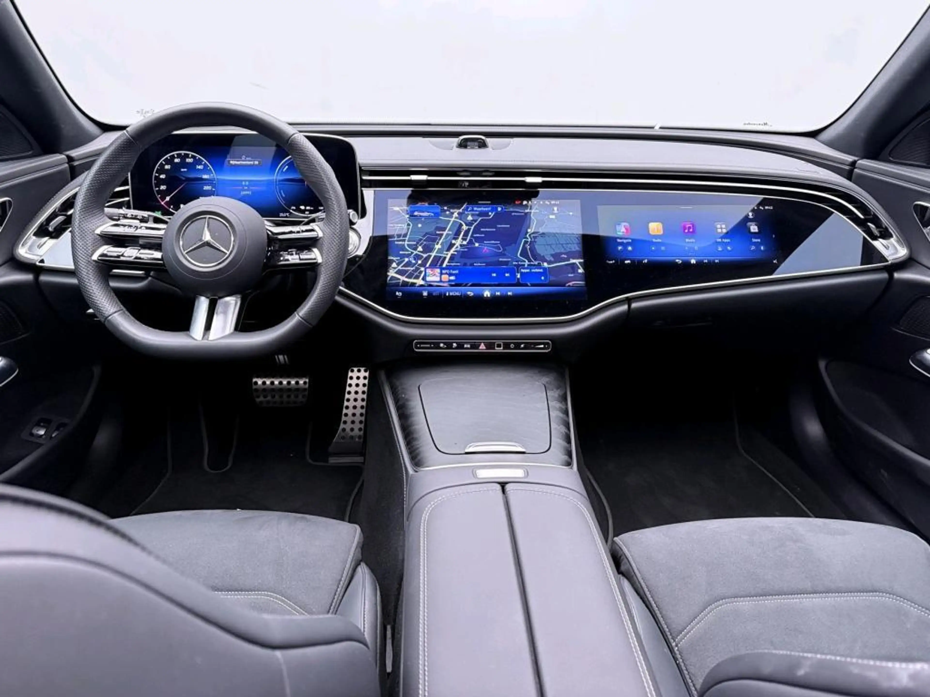 Mercedes-Benz E 300 Estate e Sport Edition — photo 5
