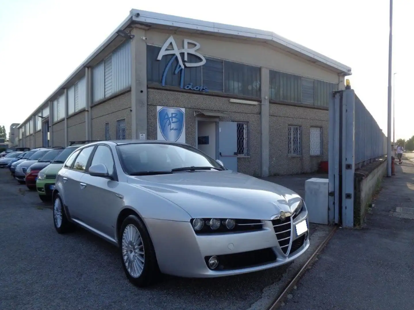 Alfa Romeo 159 1.9 JTS 16V Sportwagon Distinctive *FINANZIABILE* Срібний - 1