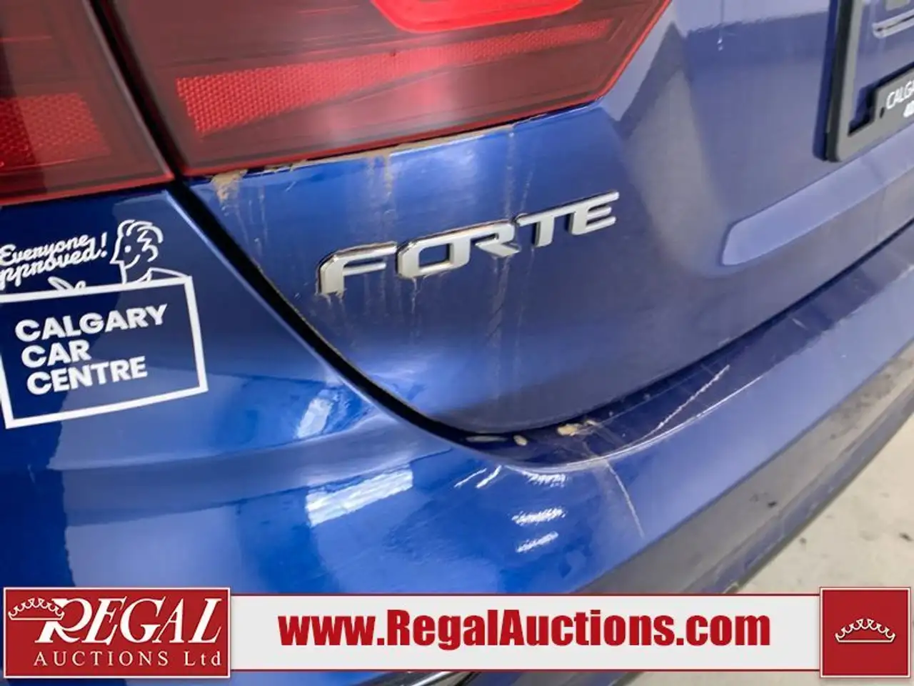 Kia Forte снимка Kia Forte
