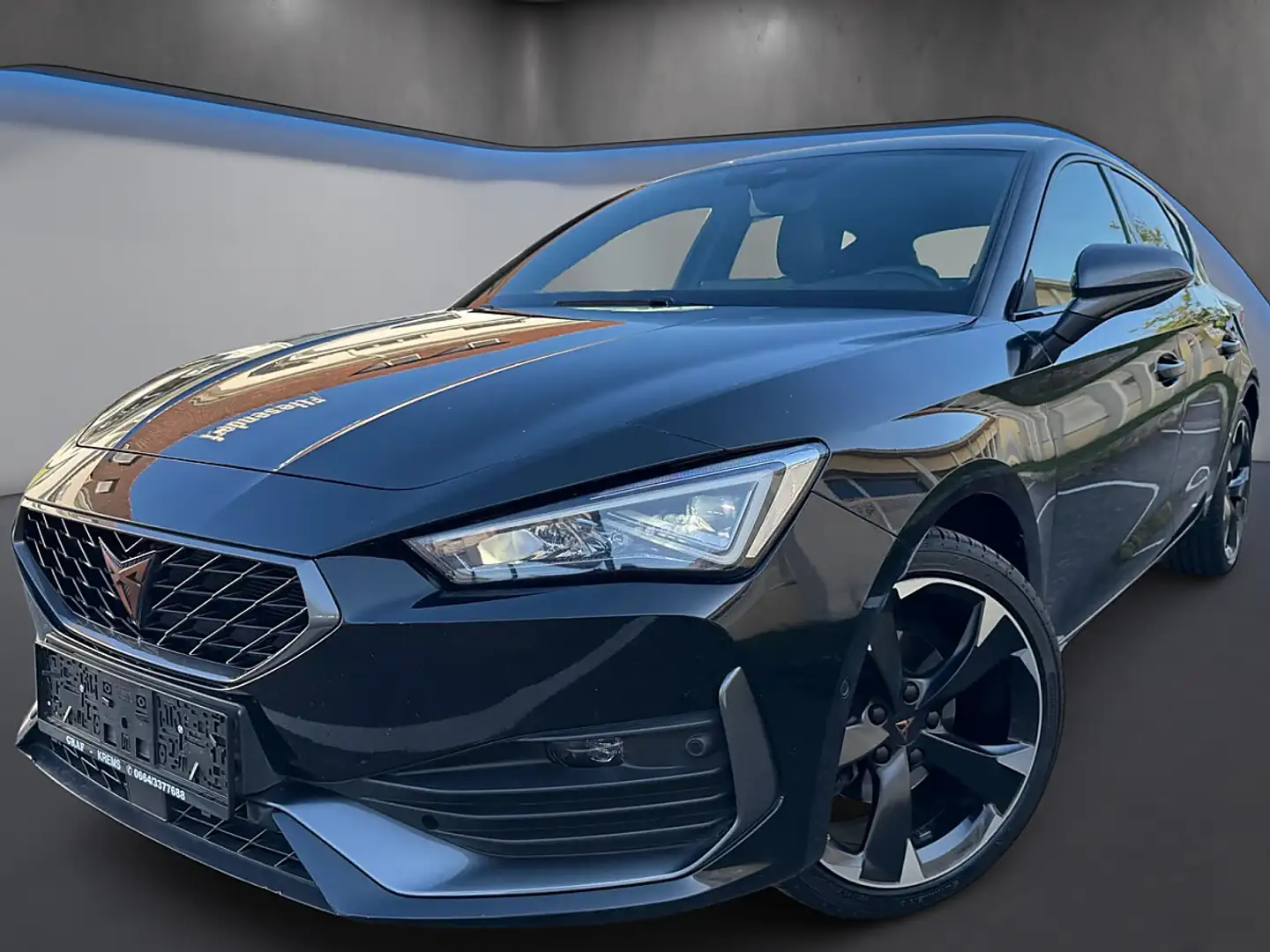 CUPRA Leon ///RESERVIERT/// Schwarz - 1