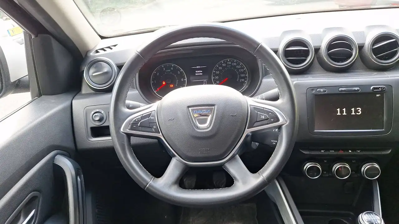 Dacia Duster — photo 23