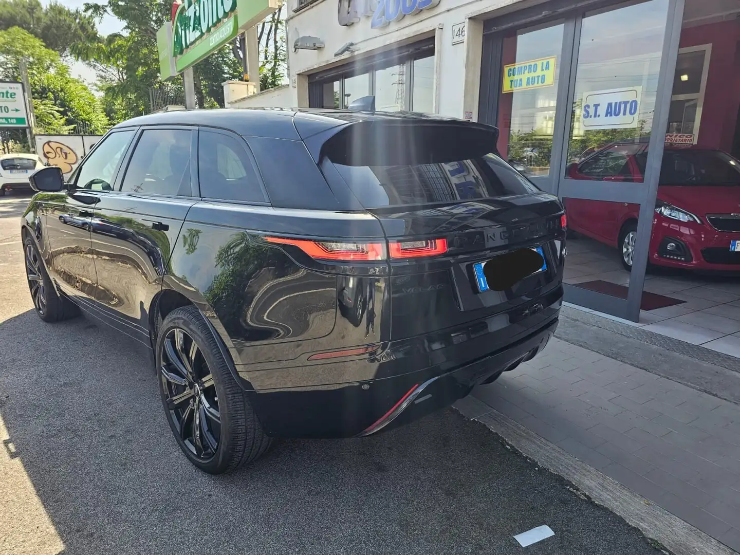 Land Rover Range Rover Velar 2.0 td4 R-Dynamic 180 CV BLACK EDITION PERFETTA! Nero - 1