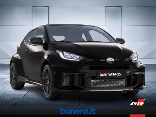 Toyota Yaris view 2