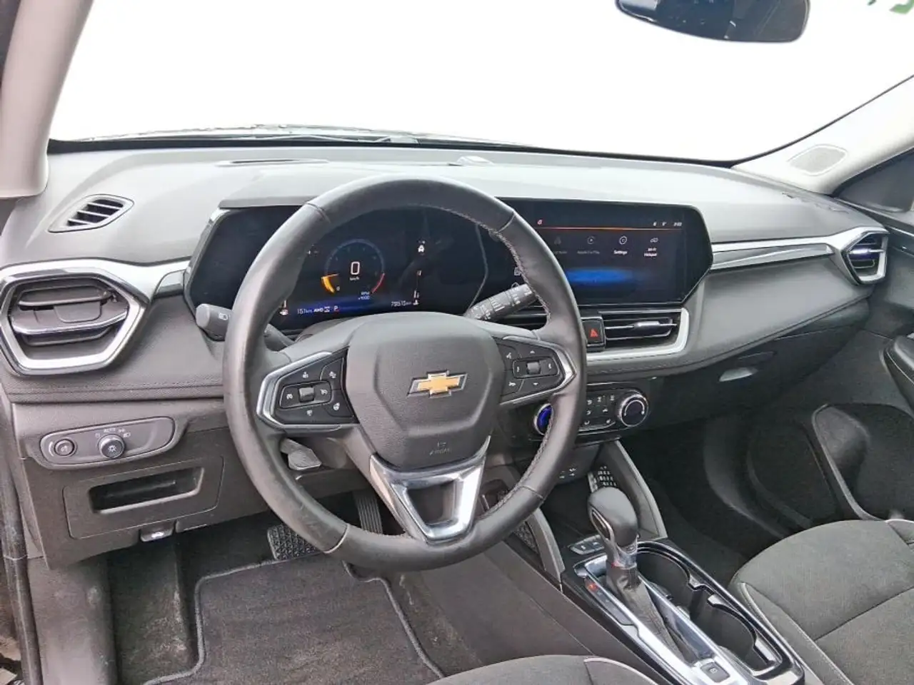Chevrolet Trailblazer снимка Chevrolet Trailblazer