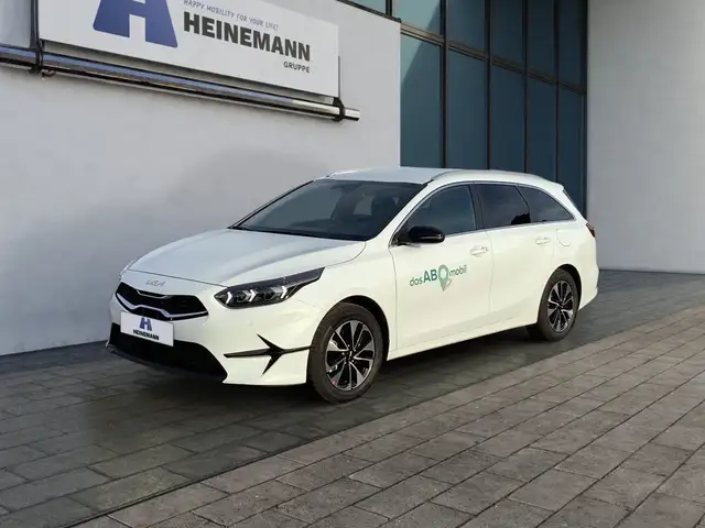 Kia Ceed SW / cee'd SW Ceed Sportswagon  1.0 T-GDI SW*Navi*Kamera*SH*JBL