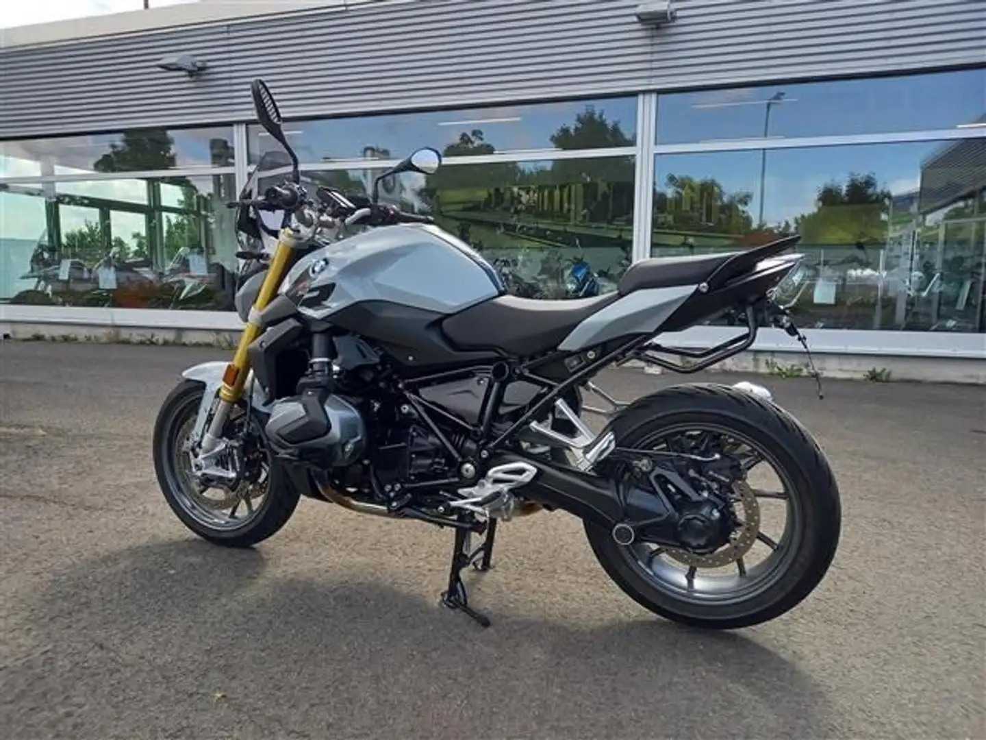 BMW R 1250 R Grau - 2
