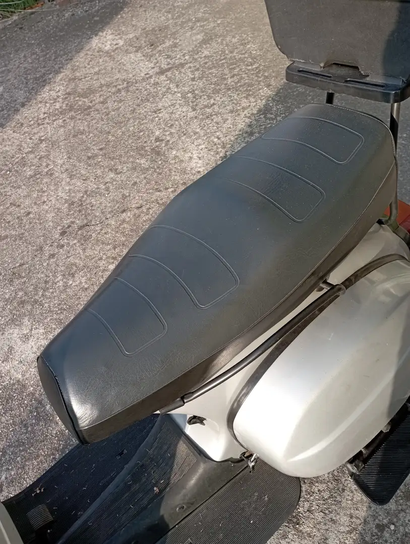 Bajaj Chetak Classic SL Argento - 2