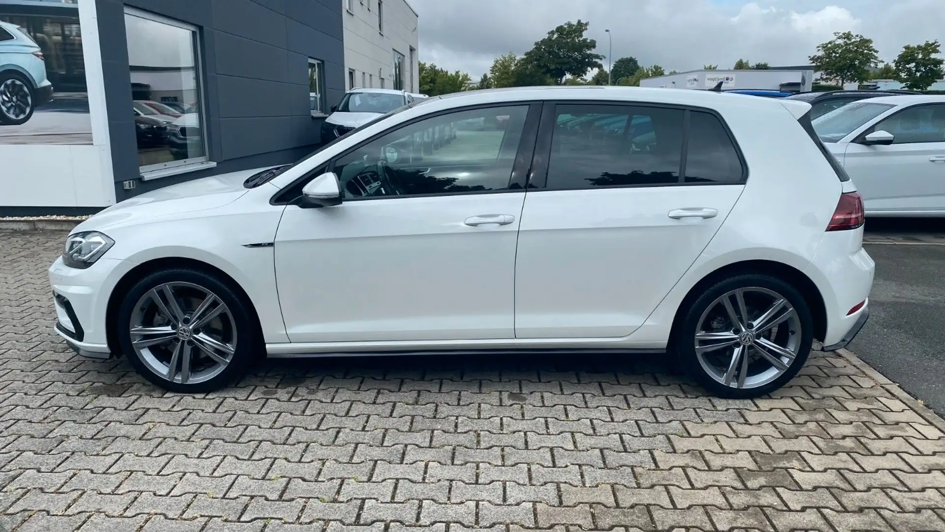 Volkswagen Golf VII Lim. R-Line 2.0 TDI PANO, KESSY, ACC Blanc - 2