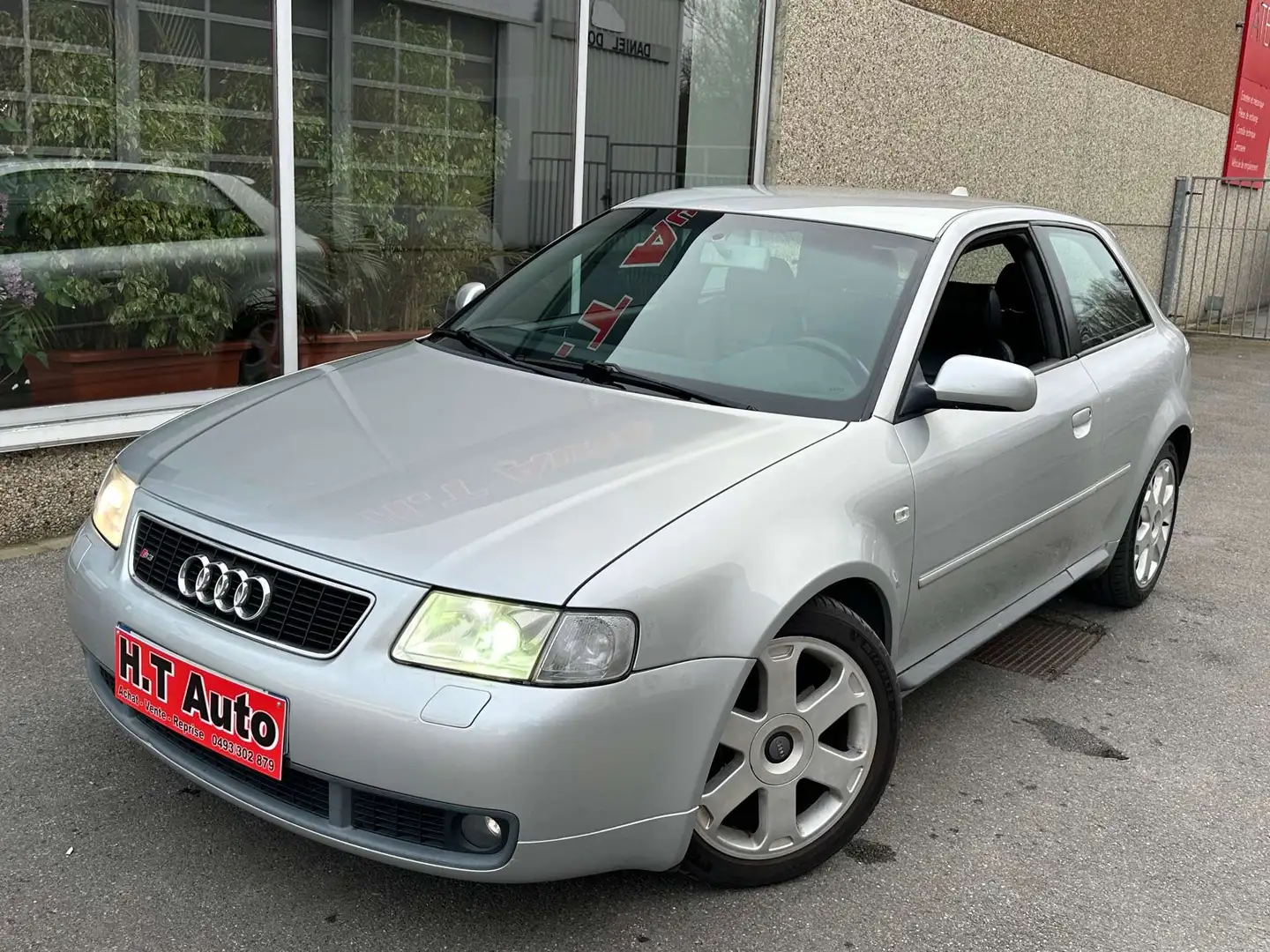 Audi S3 1.8 Turbo/Tres bon etat/Xenon/Cuir/Airco Zwart - 1