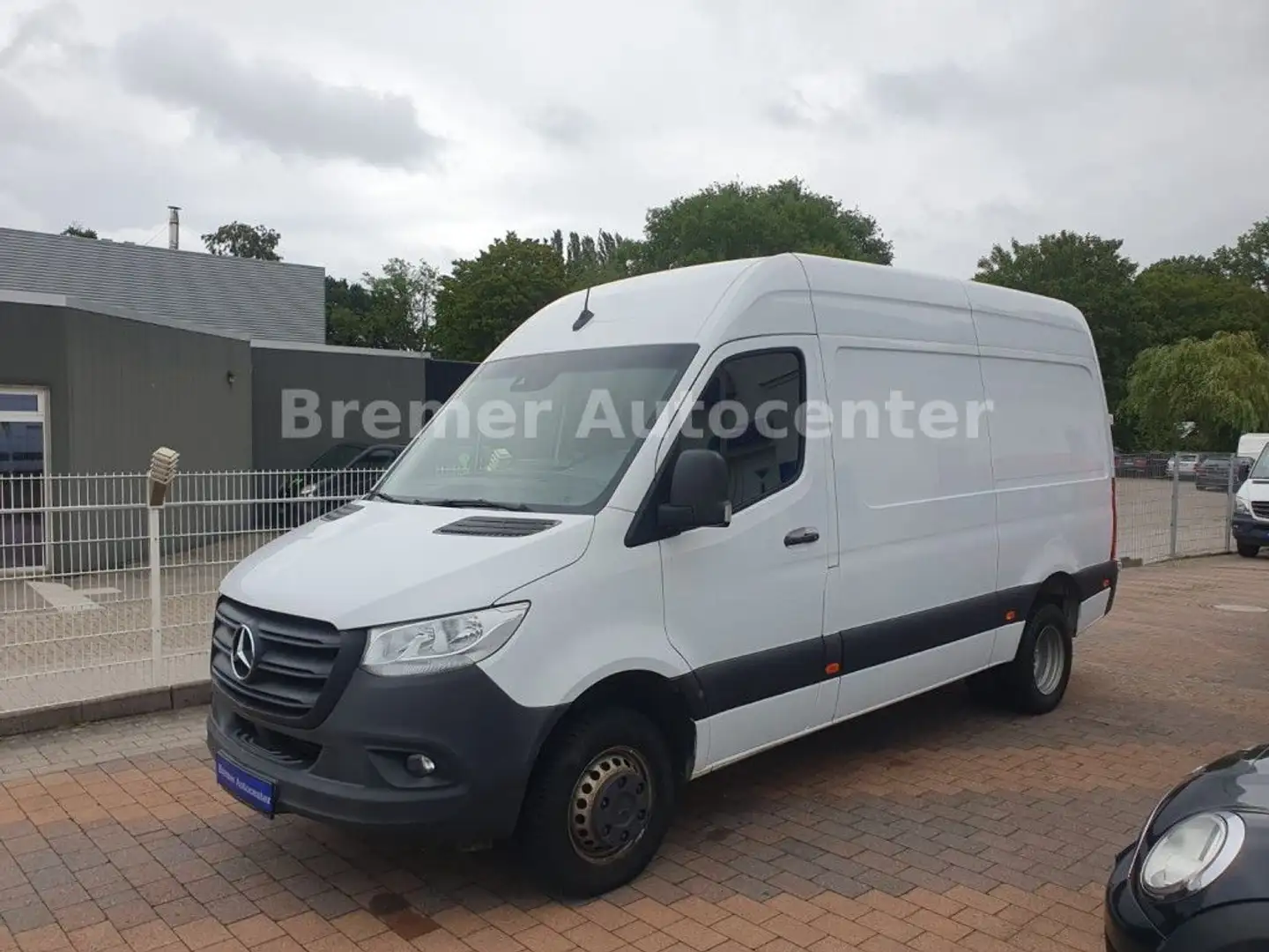 Mercedes-Benz Sprinter 516 CDi MBux,Kamera,AHK,Klima,SH,1Hd. Weiß - 1
