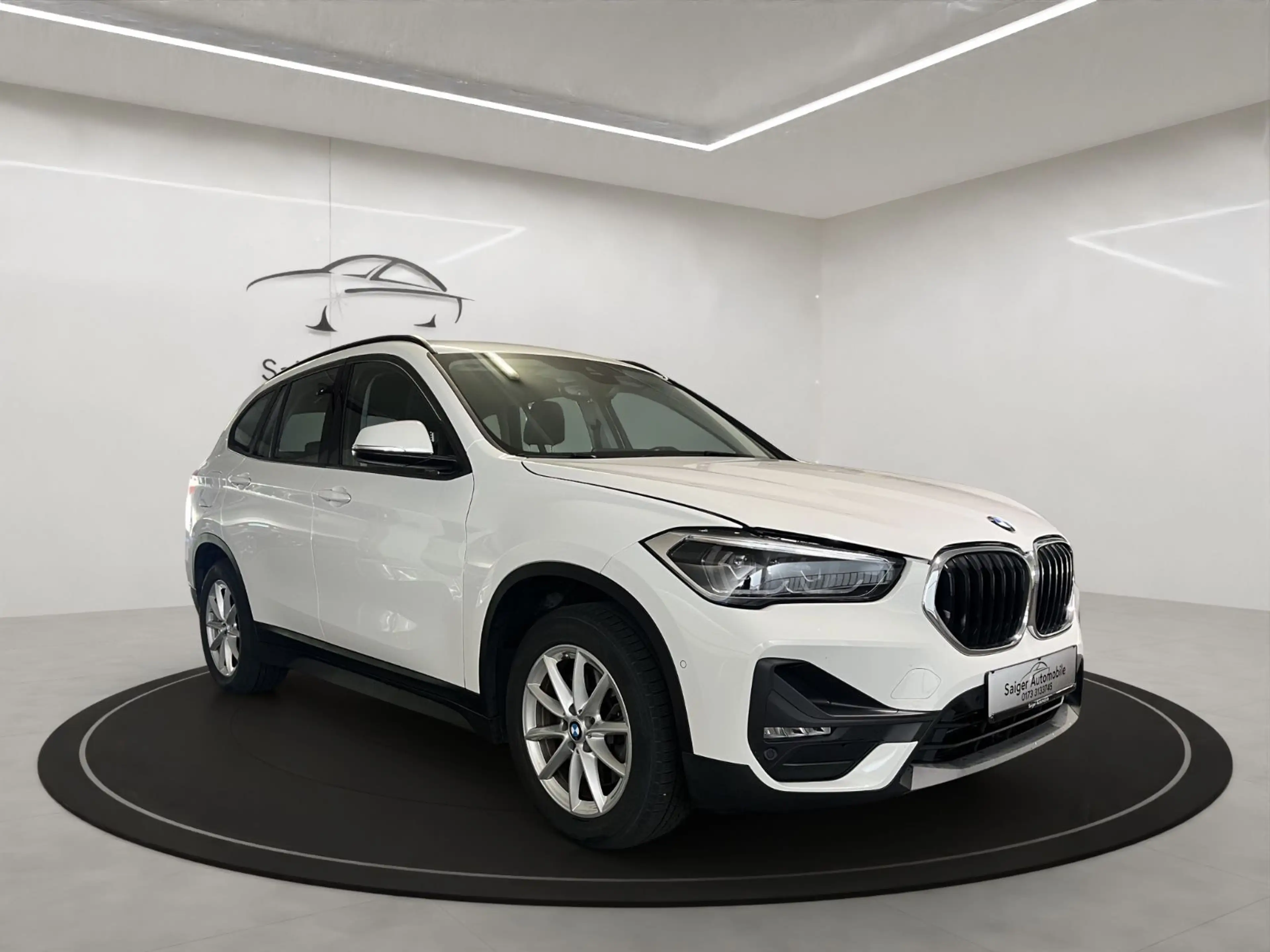 BMW X1 xDrive 25 e Advantage — photo 6