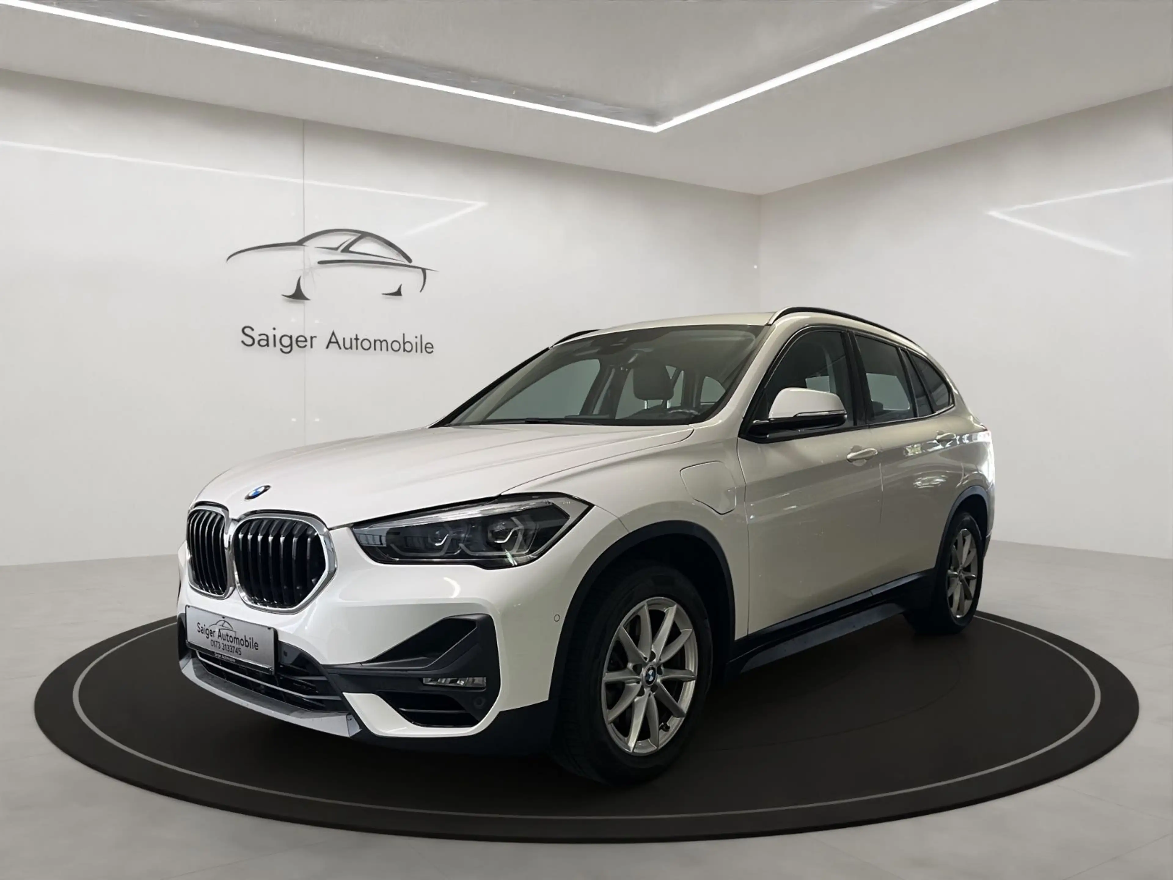 BMW X1 xDrive 25 e Advantage
