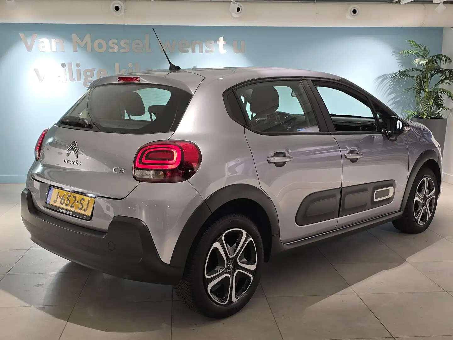 Citroen C3 1.2 PureTech Feel CLIMATE CONTROLE | APPLE CARPLAY Gris - 2