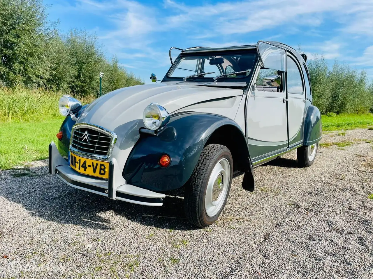 Citroen 2CV
