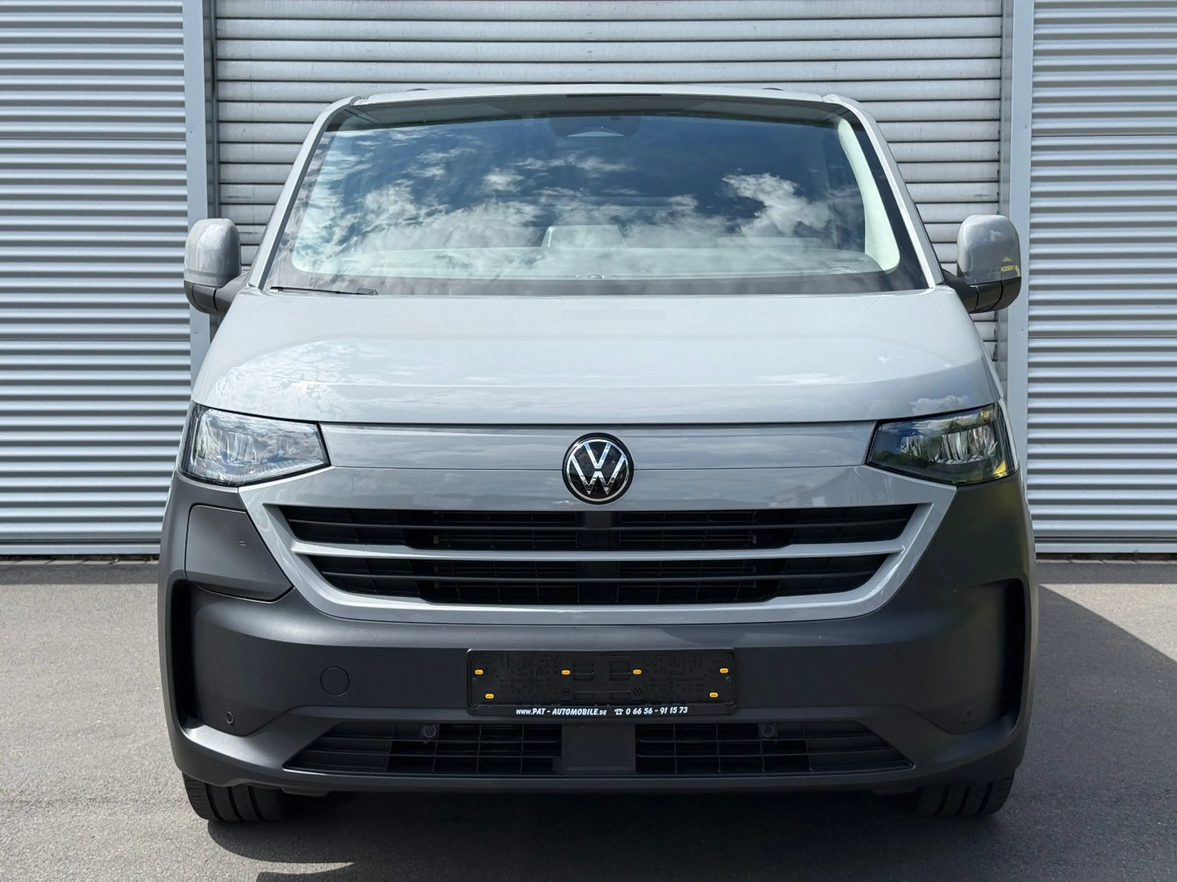 Volkswagen T7 Caravelle T7 eCaravelle PanAmericana Wärmepumpe LED AHK — photo 3