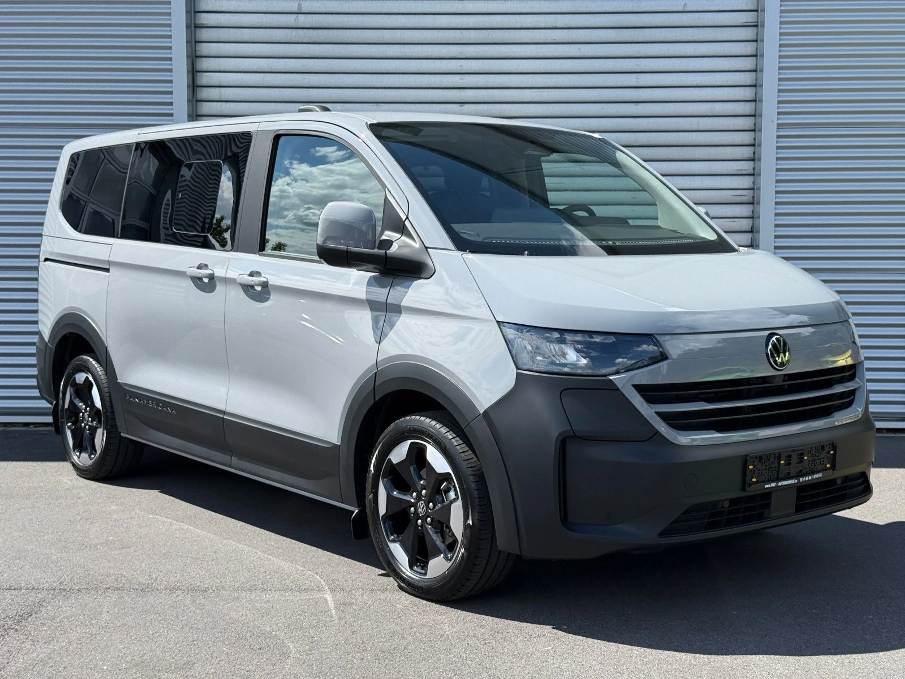 Volkswagen T7 Caravelle T7 eCaravelle PanAmericana Wärmepumpe LED AHK — photo 4