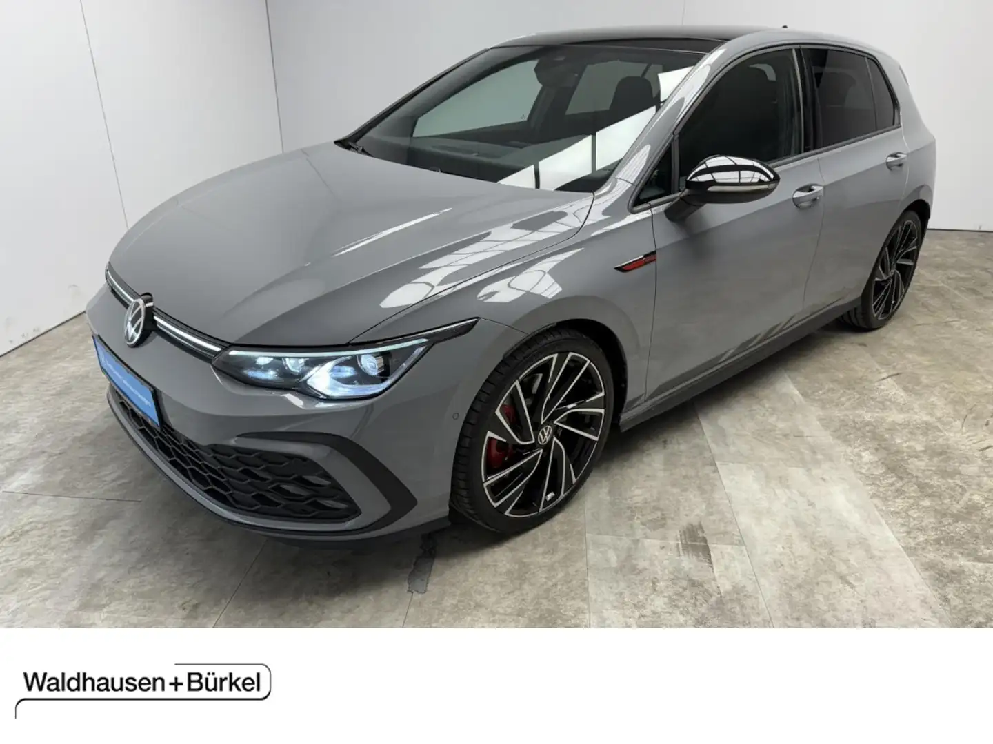Volkswagen Golf VIII GTI 2.0 TSI DSG Klima Navi Rückfahrkamera Grau - 1