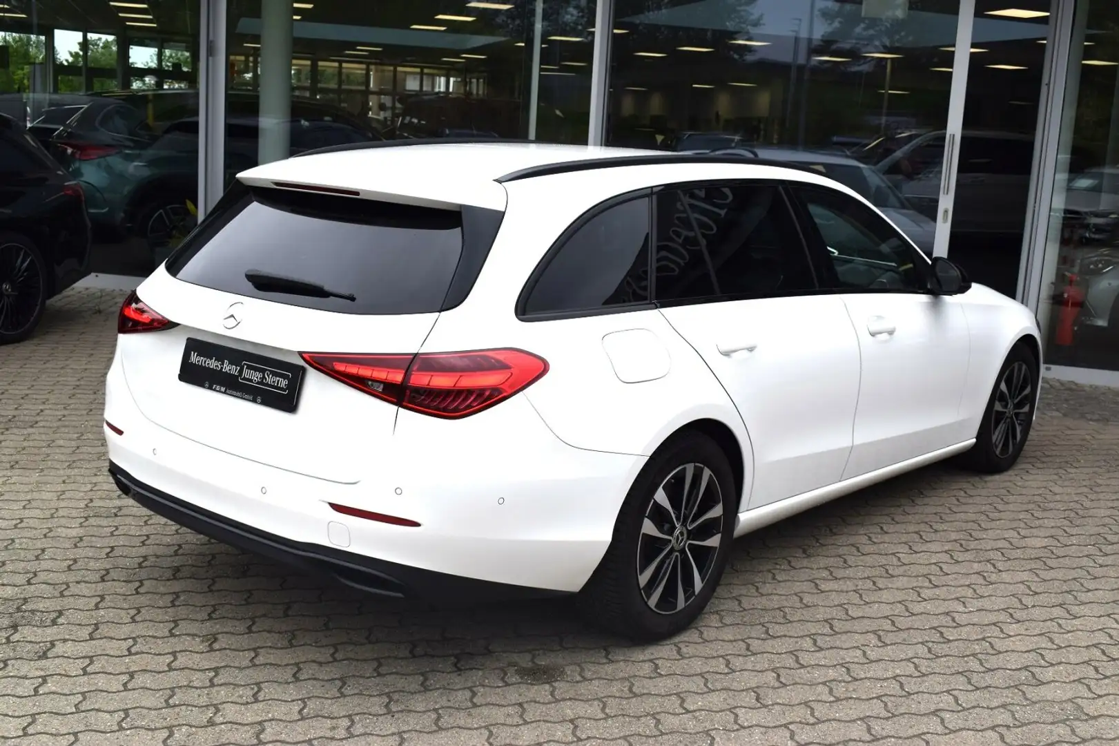 Mercedes-Benz C 200 C 200 d T Avantgarde/R-Kam/LED/AHK/Totwink/Night Wit - 2