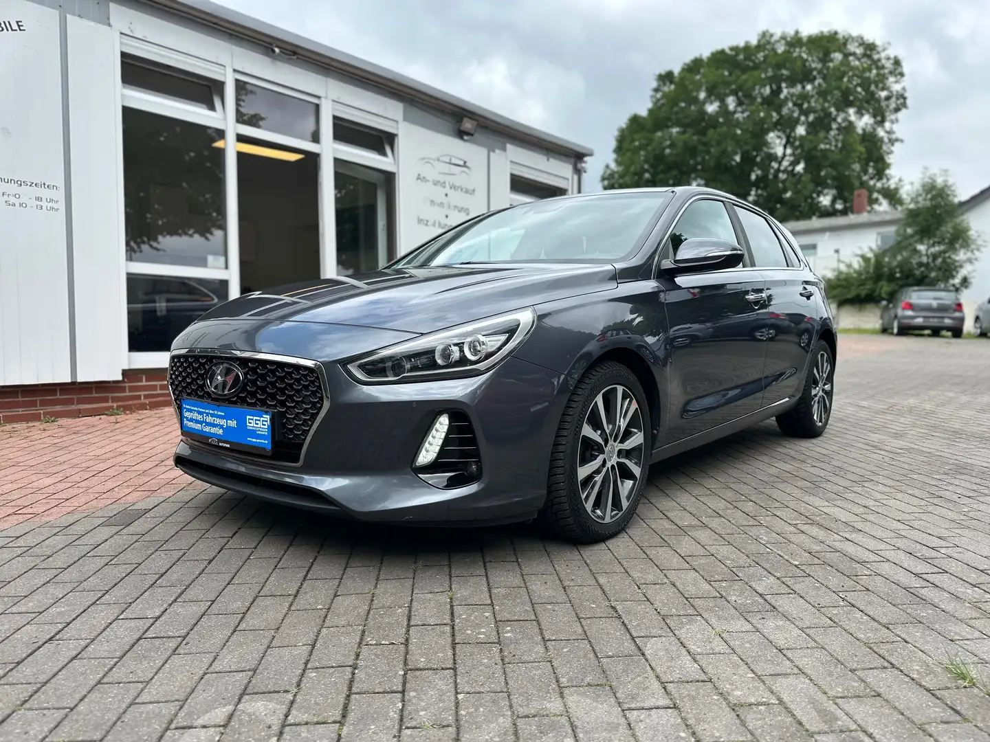 Hyundai i30 Premium Automatik*Voll*Garantie*TÜV&ServiceNeu Сірий - 1