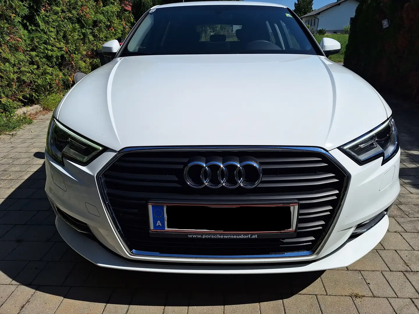 Audi A3 A3 SB 1,0 TFSI S-tronic Weiß - 1