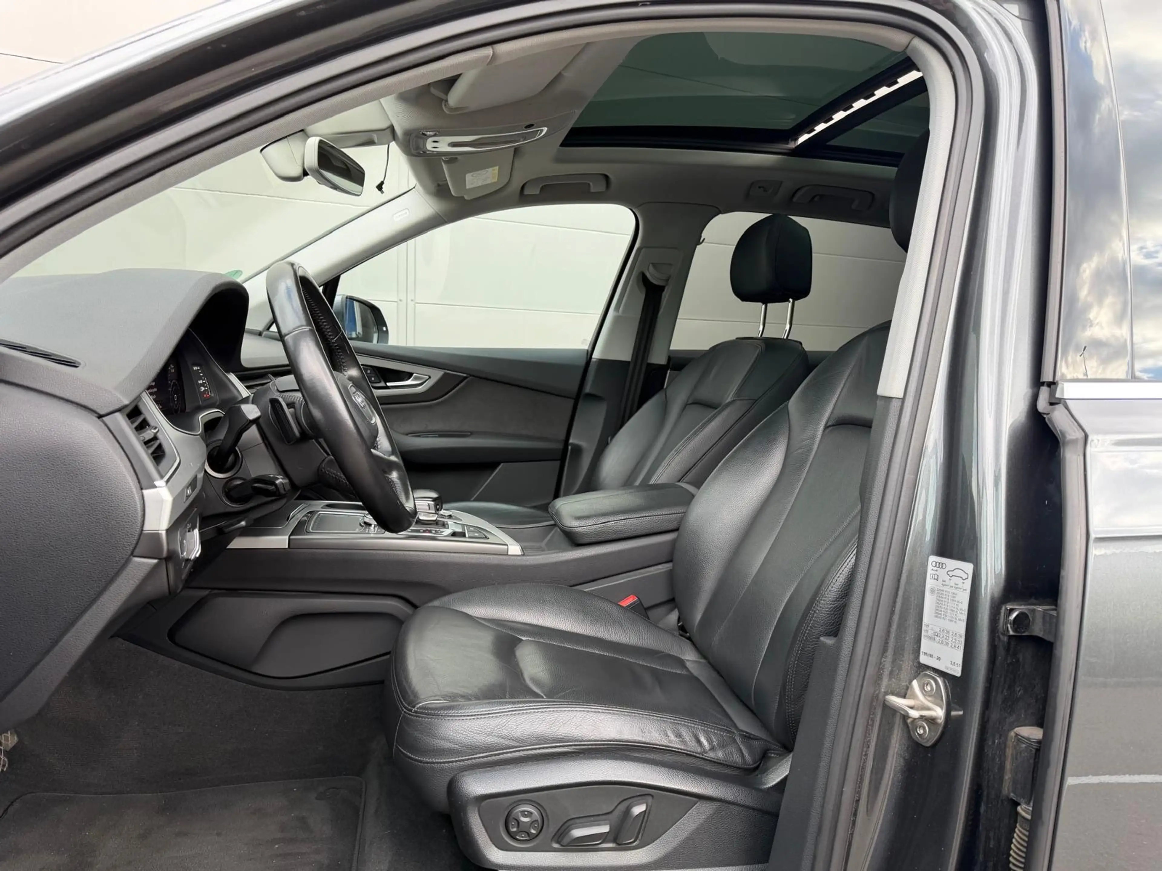 Audi Q7 Q7 3.0 TDi V6 ultra Quattro Tiptronic — photo 8