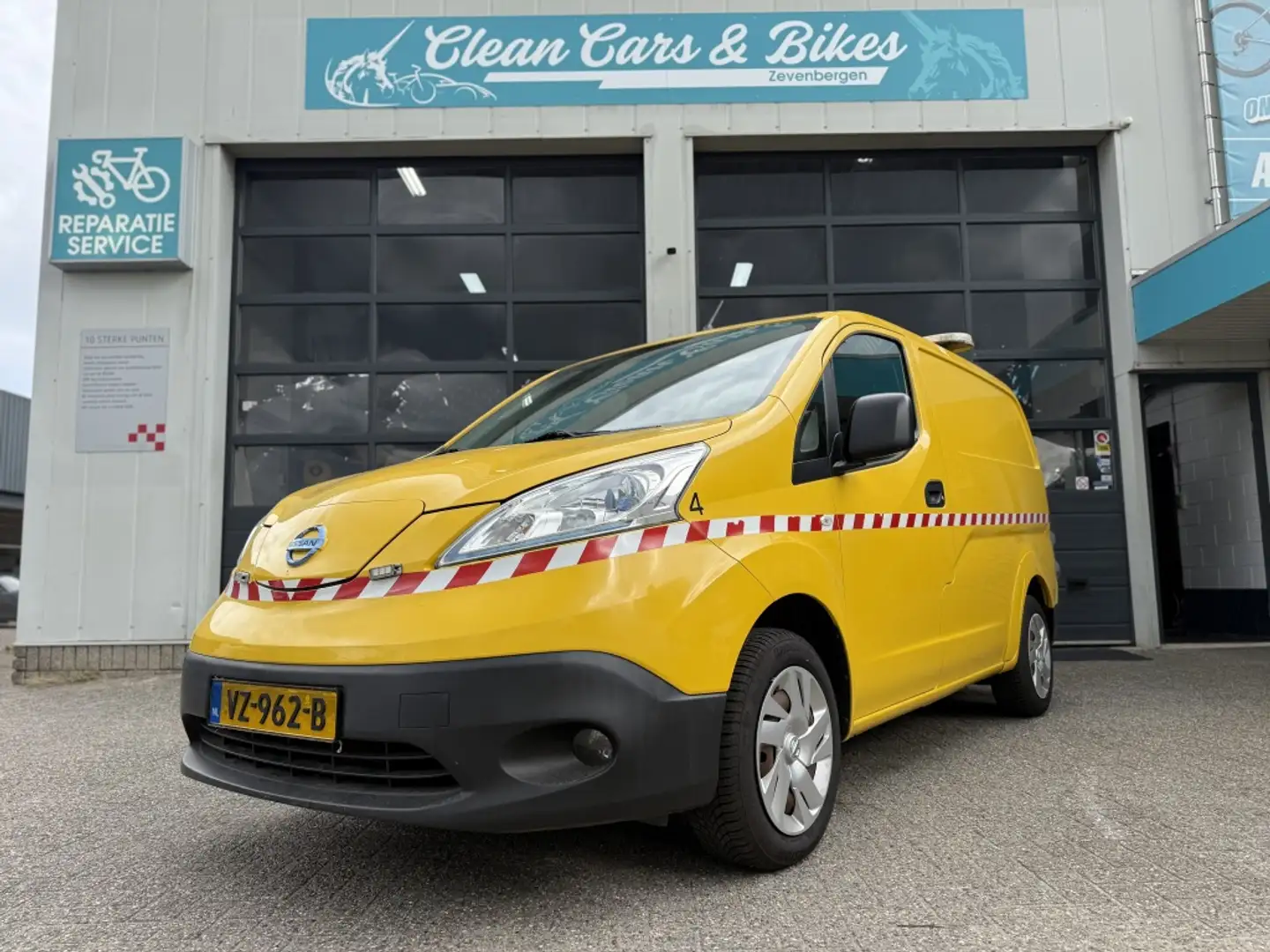 Nissan E-NV200 Business Amarillo - 1