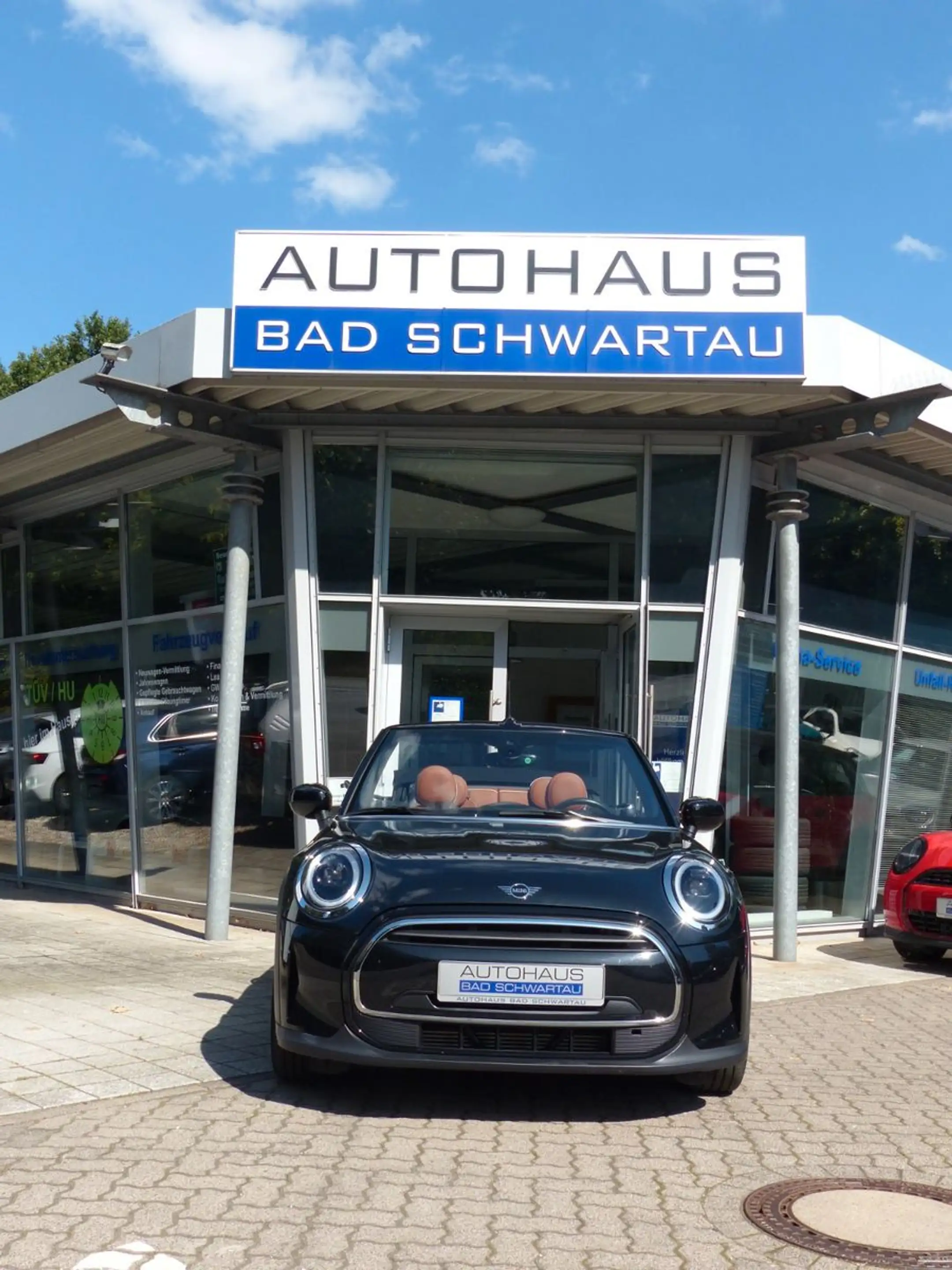 MINI Cooper Cabrio Aut. "Classic Trim", Navi, Leder — photo 3
